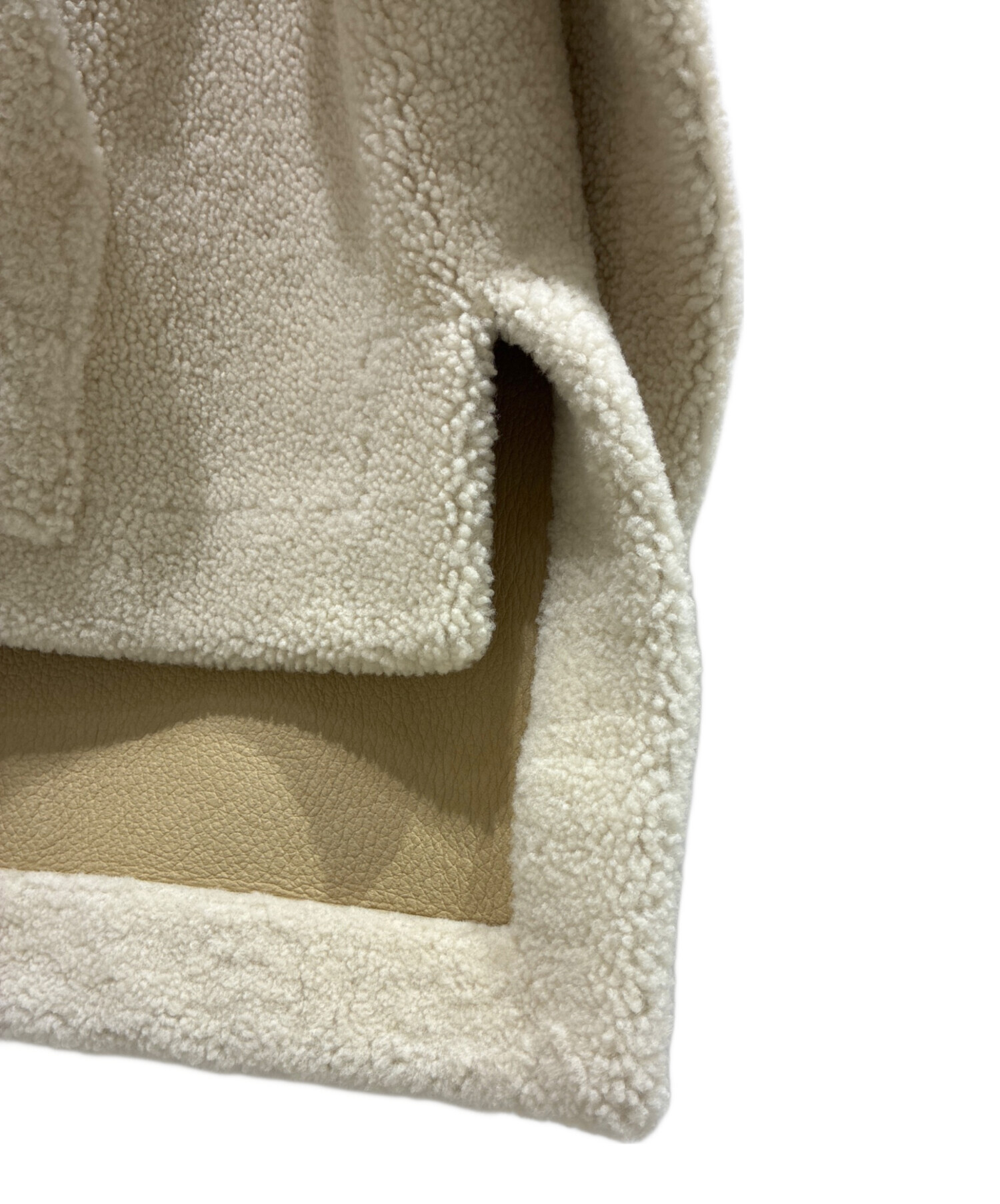 中古・古着通販】LOEWE (ロエベ) ムートンジップジャケット サイズ:36