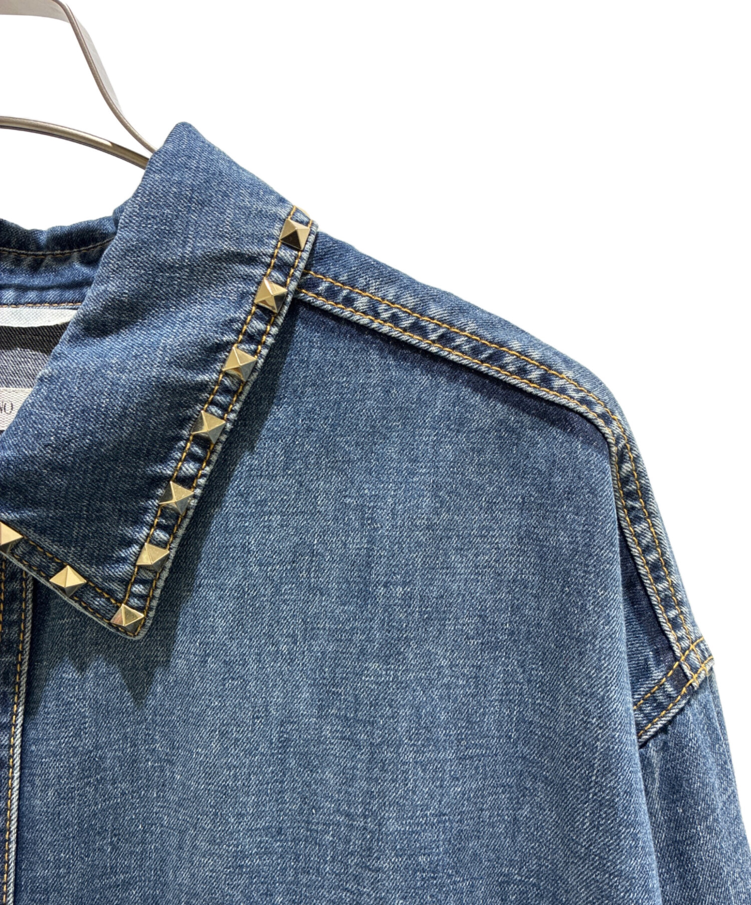 中古・古着通販】VALENTINO (ヴァレンティノ) スタッズデニムシャツ