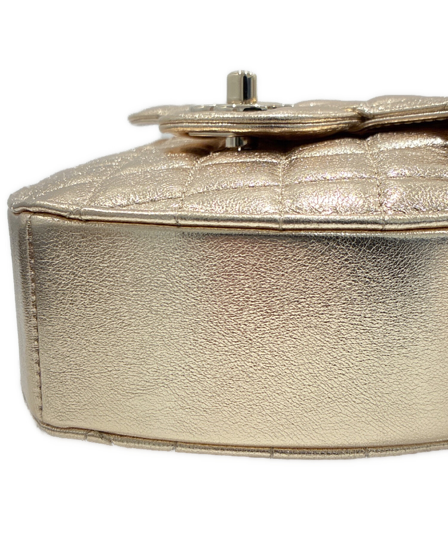 中古・古着通販】CHANEL (シャネル) ハートシェイプ マトラッセ