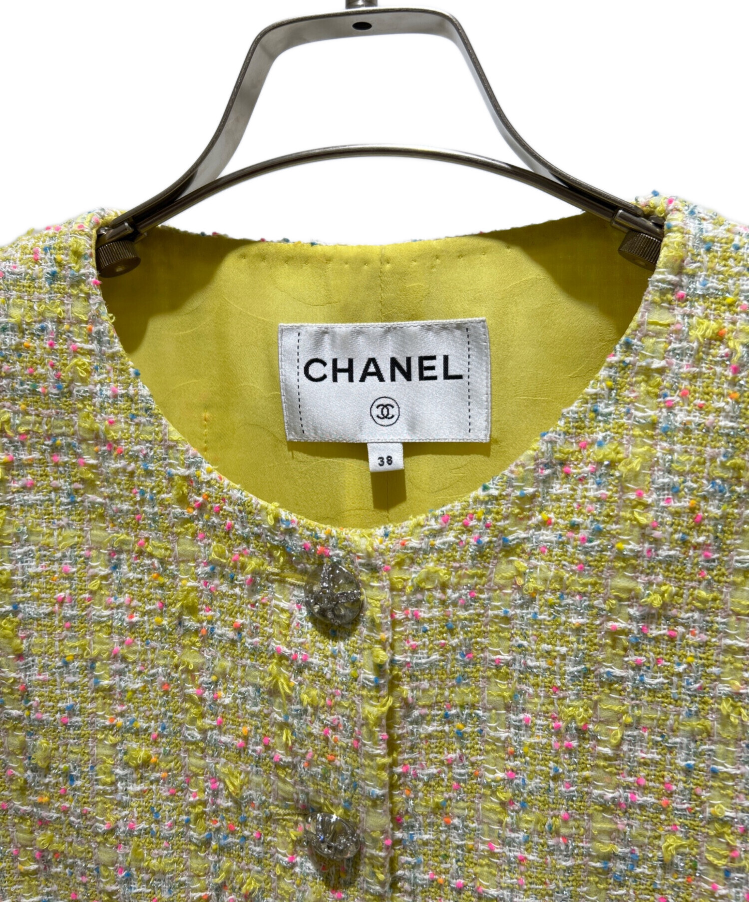 シャネル　イエローベージュ　ツイード　春秋　ジャケット　38 中古・古着通販】CHANEL (シャネル) ノーカラーツイードジャケット