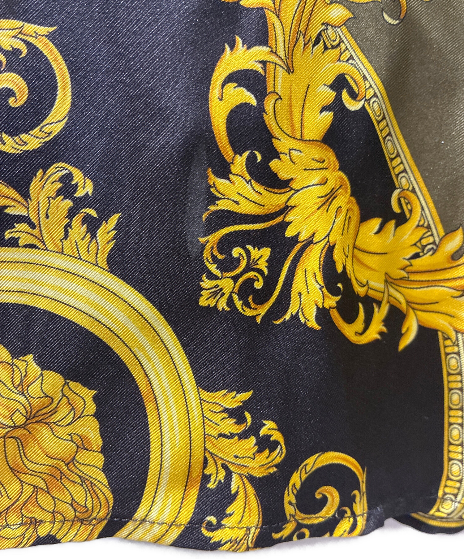 中古・古着通販】VERSACE (ヴェルサーチェ) Baroque Pattern Silk