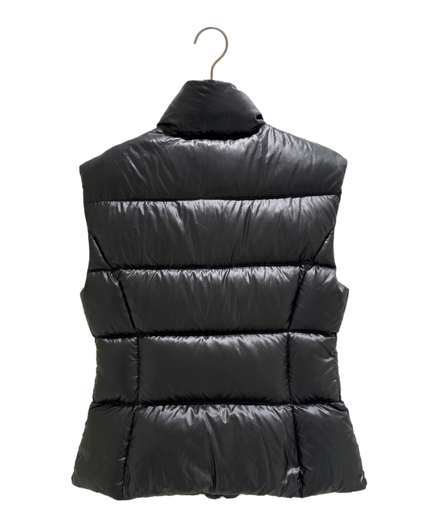 PRADA プラダ 三角ロゴ ダウンベスト ナイロン ブラック レディース38 中古・古着通販】PRADA (プラダ) Triangle Logo Plate Down Vest