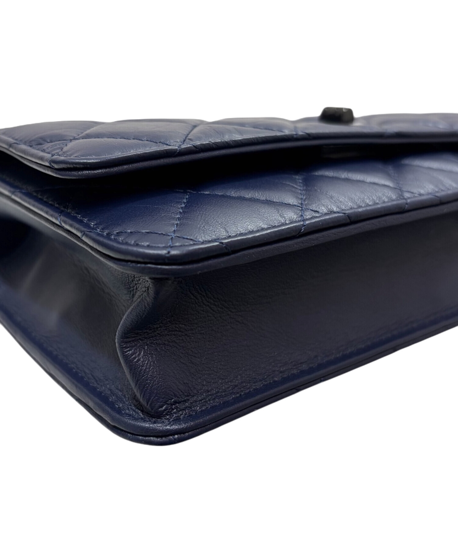 シャネル　CHANEL 2.55 財布 CHANEL 2.55 限定・レア商品 新品同様 シャネル CHANEL エンブロイ