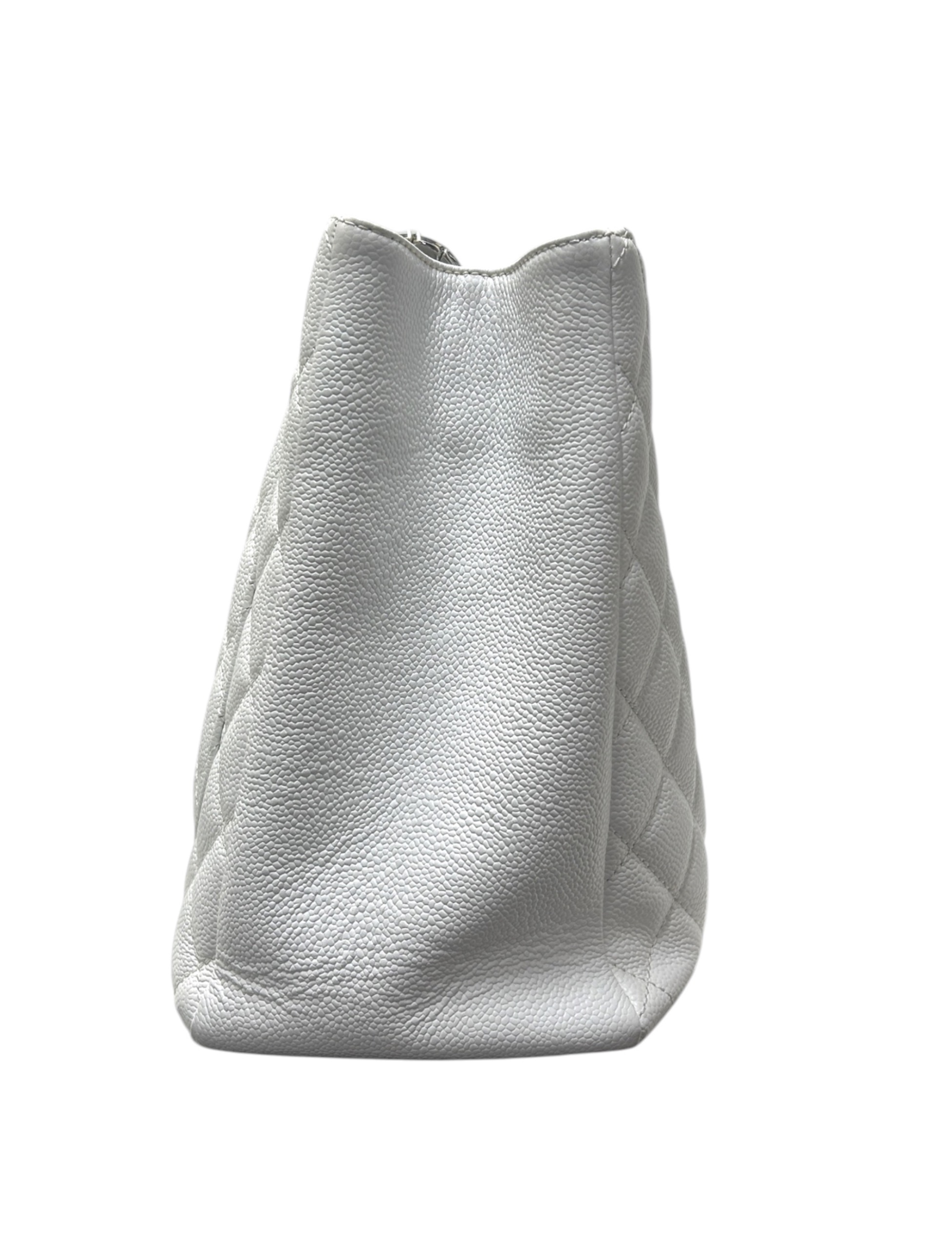 中古・古着通販】CHANEL (シャネル) トートバッグ/A50995 ホワイト