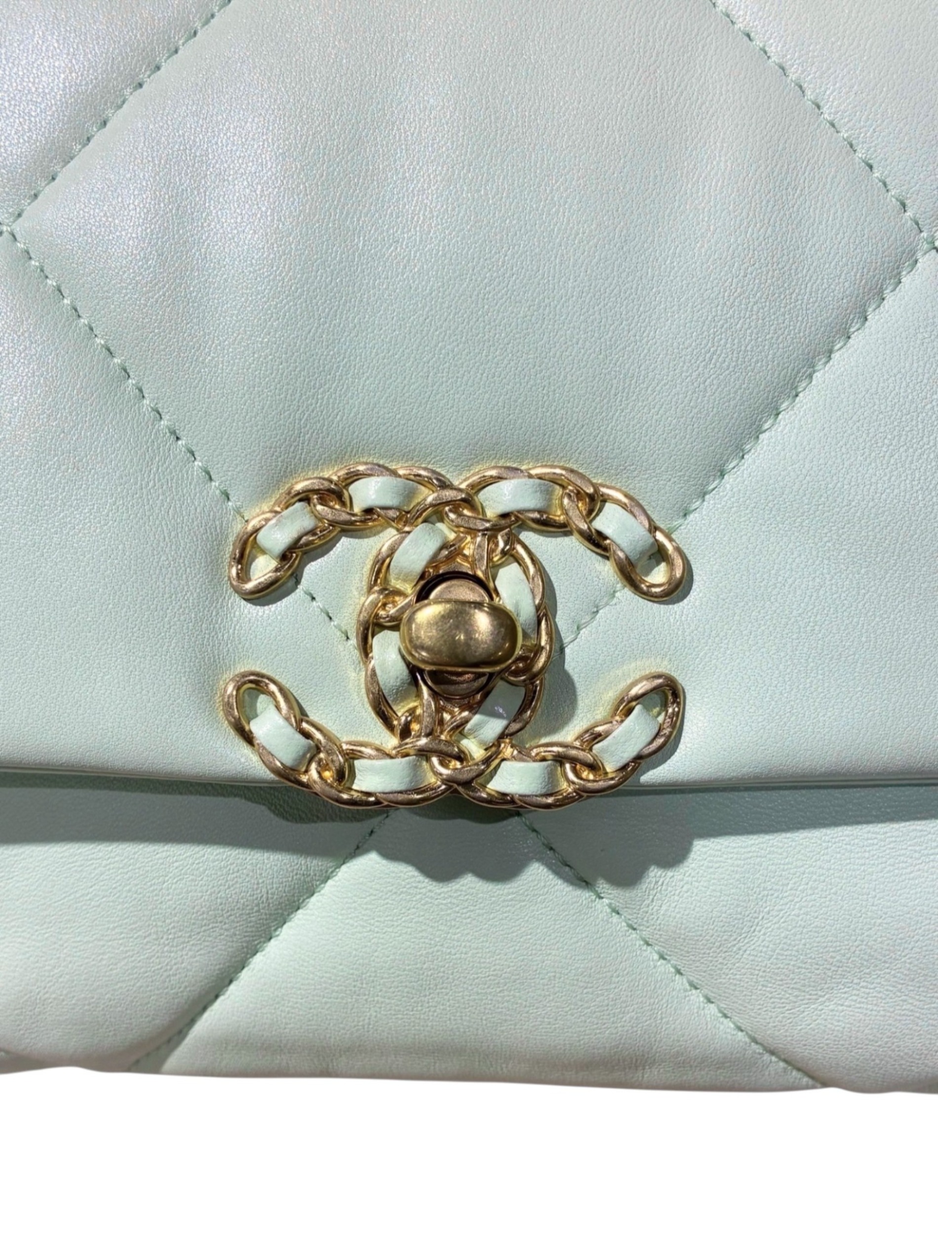 中古・古着通販】CHANEL (シャネル) シャネル19 フラップショルダー 