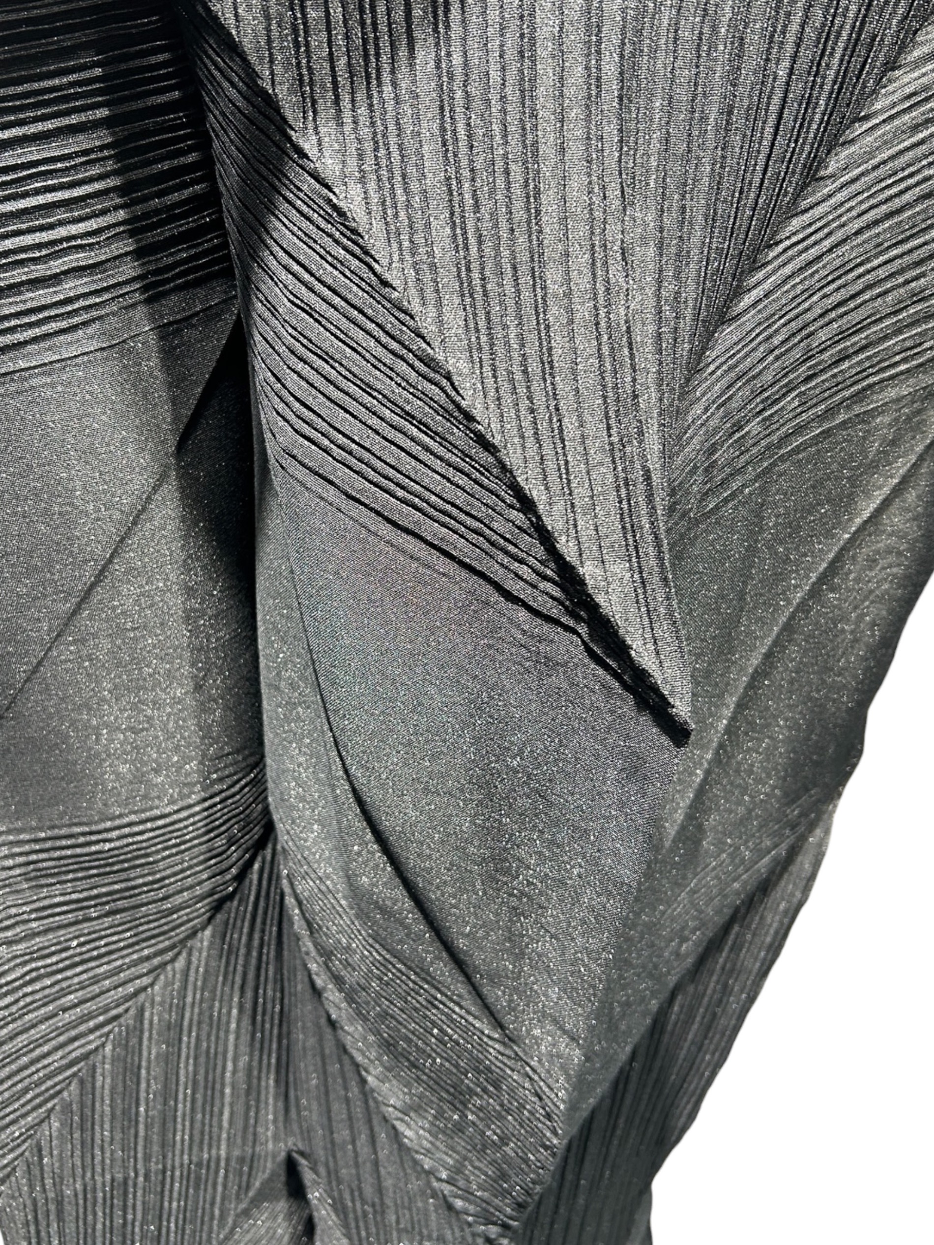 中古・古着通販】ISSEY MIYAKE (イッセイミヤケ) プリーツワンピース