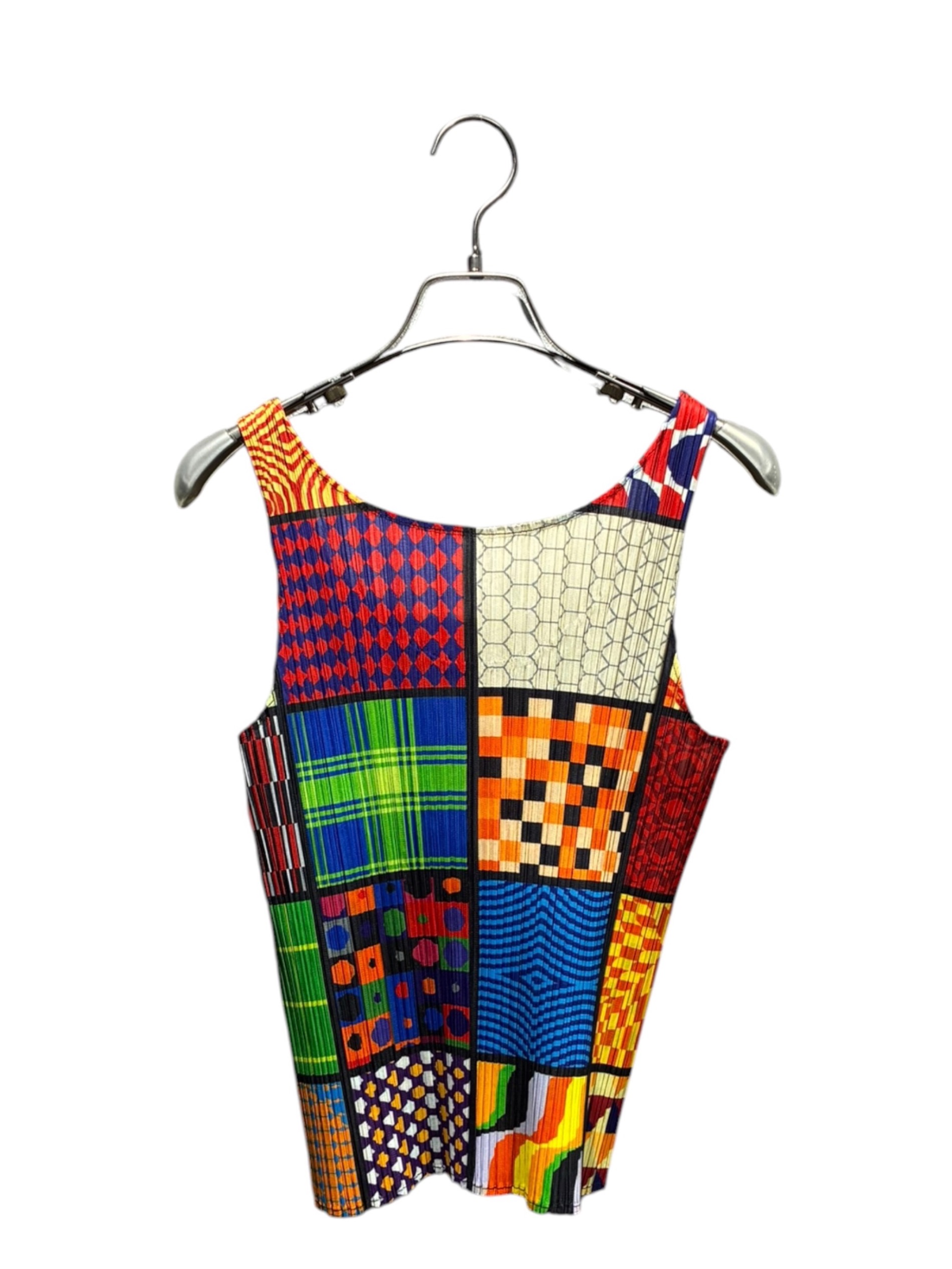 【PLEATS PLEASE】プリーツプリーズ ノースリーブ チェック柄 中古・古着通販】PLEATS PLEASE (プリーツプリーズ) ノースリーブ