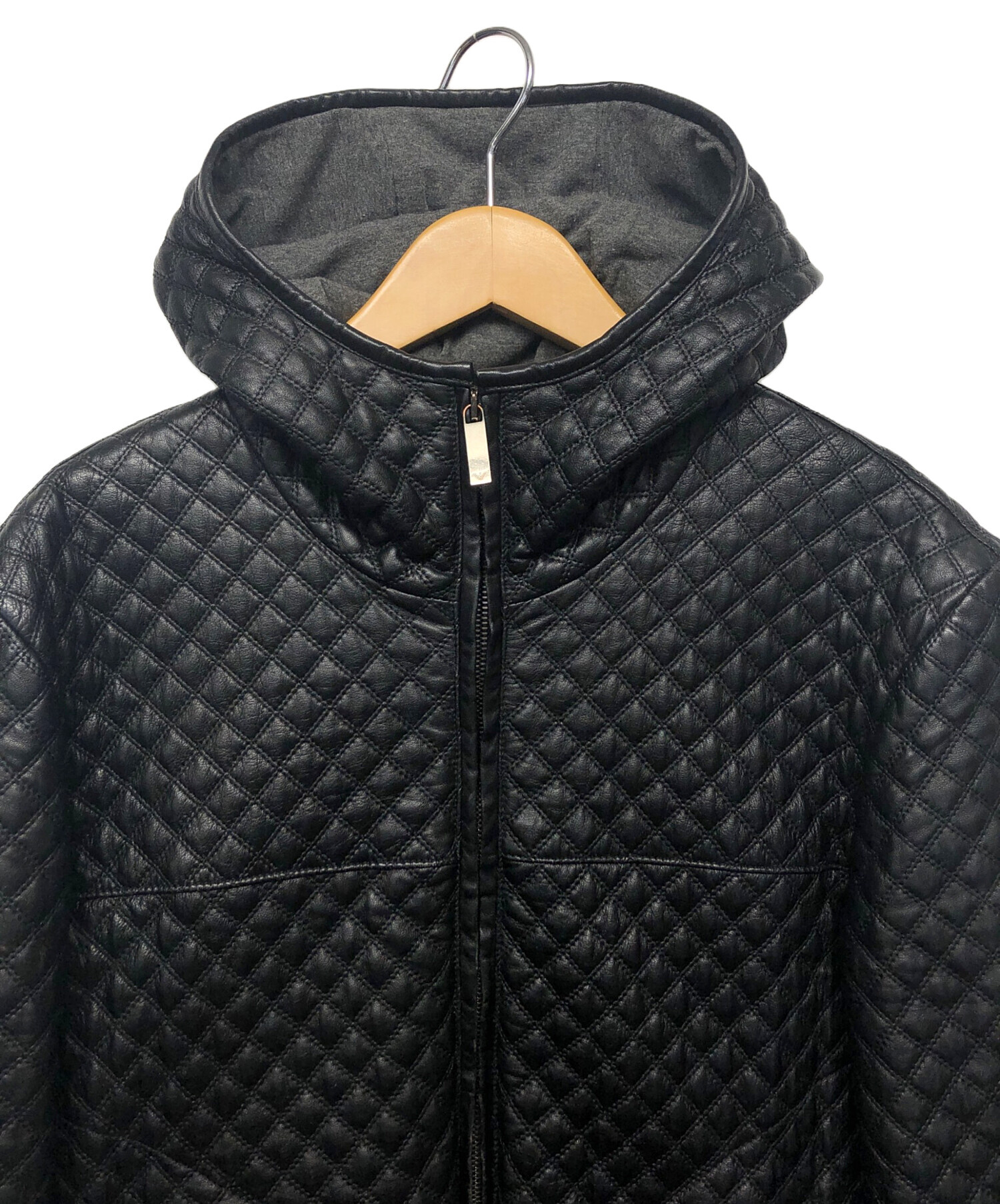 超美品 EMPORIO すっごく ARMANI レザーベスト ブラック サイズ50