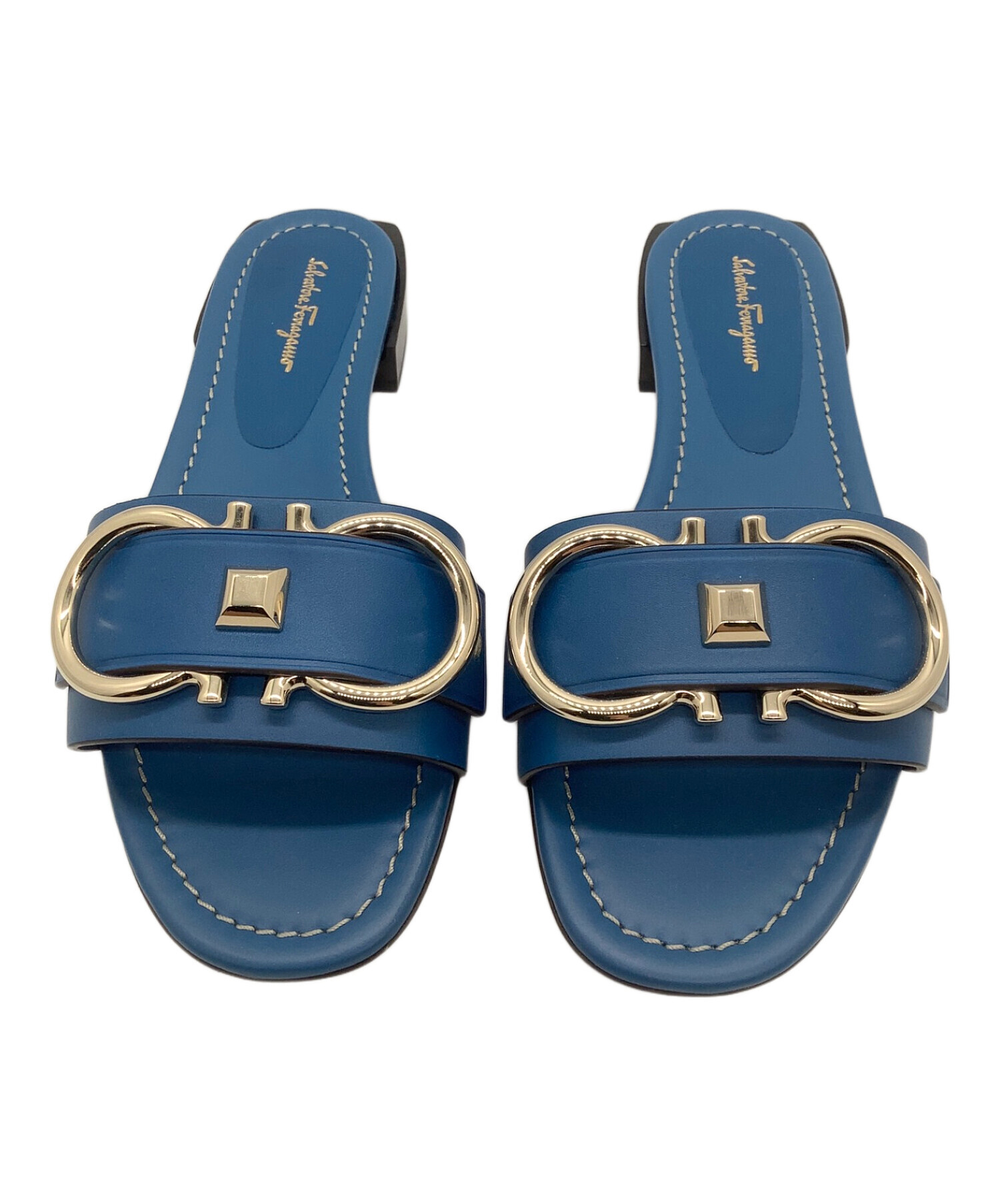 フェラガモサンダル(7D／新品)