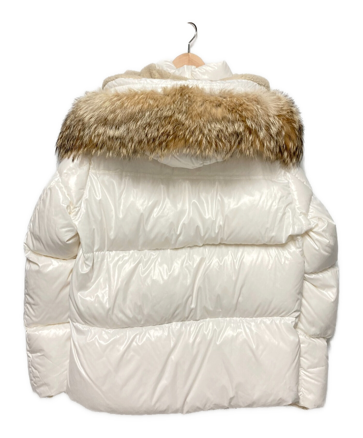 新品同様✨モンクレール　ARMORICANO コヨーテファー　ダウン　5D54 希少MONCLER ARMORICANO コヨーテファーダウンジャケット 新品同様