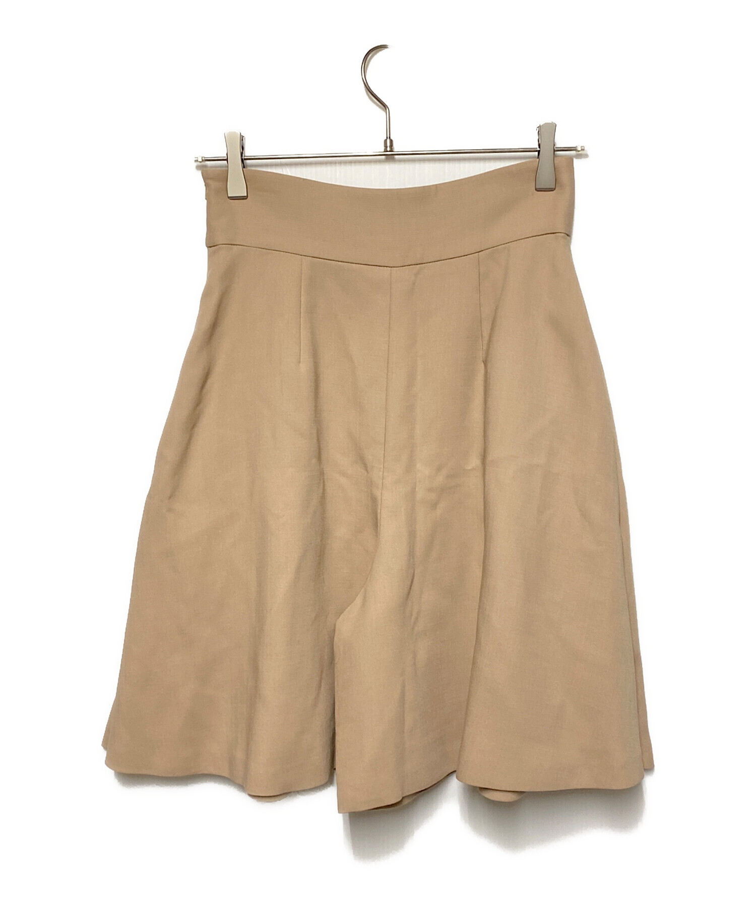 中古・古着通販】FOXEY (フォクシー) ショートパンツ ベージュ  