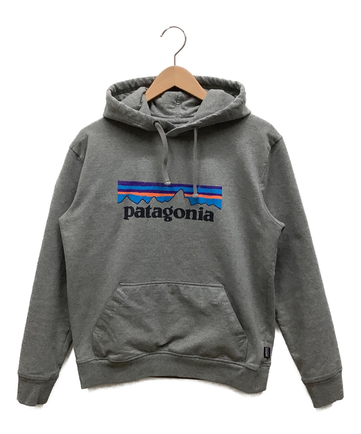 Patagonia (パタゴニア) パーカー グレー サイズ:M