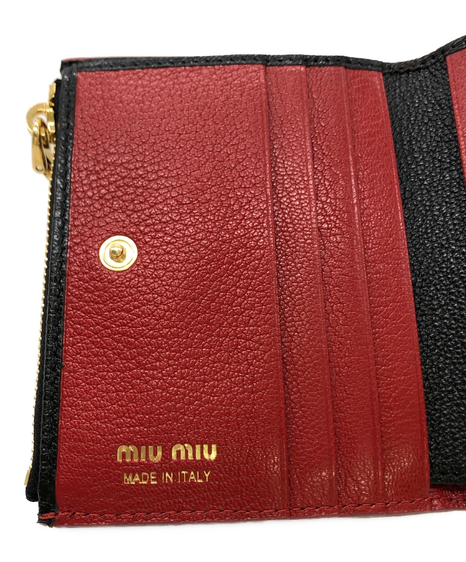 最終値下げ！】 miumiu 二つ折り財布 ブラック×レッド