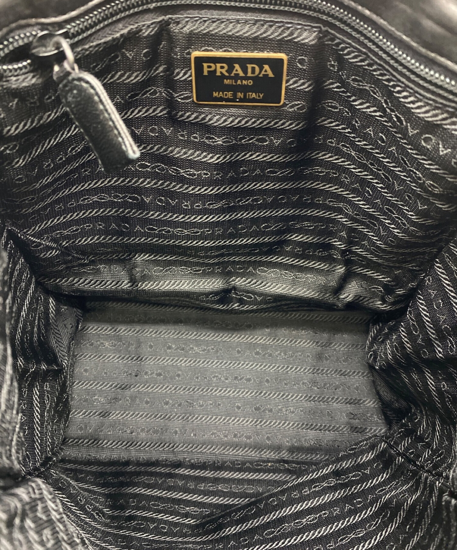 PRADA (プラダ) レザーハンドバッグ ブラック