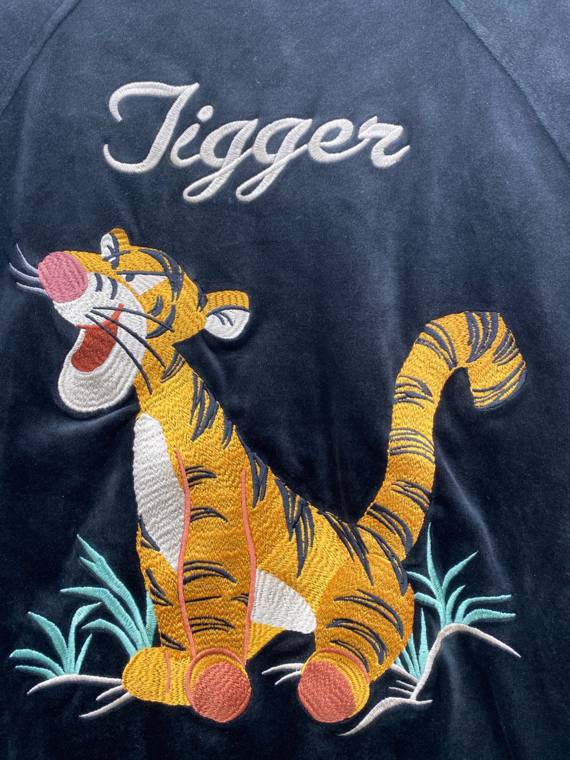 ティガー スカジャン ディズニー 中古・古着通販】Disney RESORT