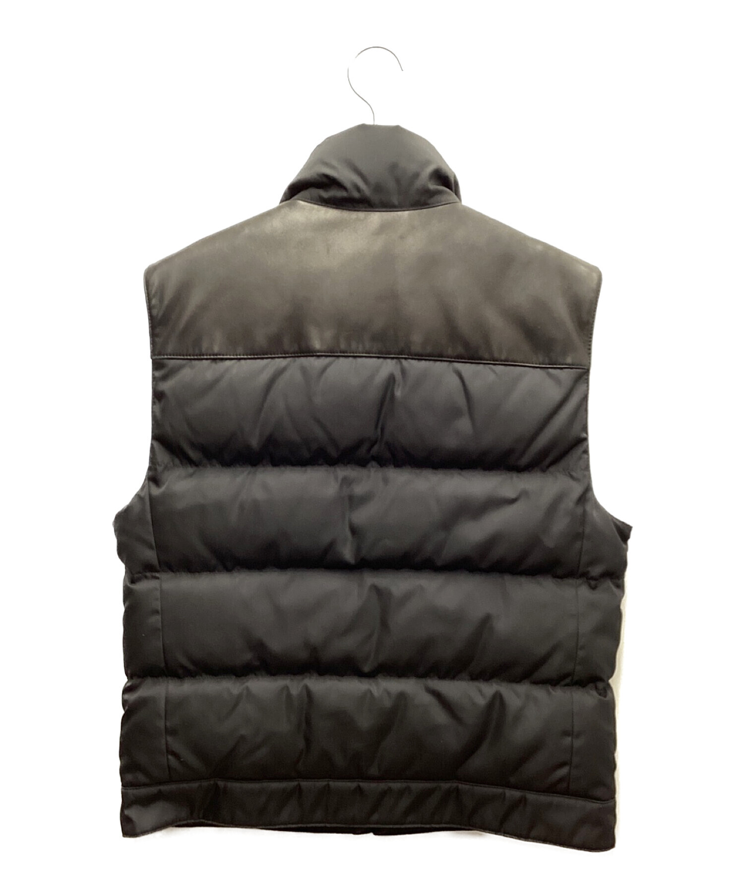 中古・古着通販】PRADA (プラダ) ダウンベスト ブラック サイズ 