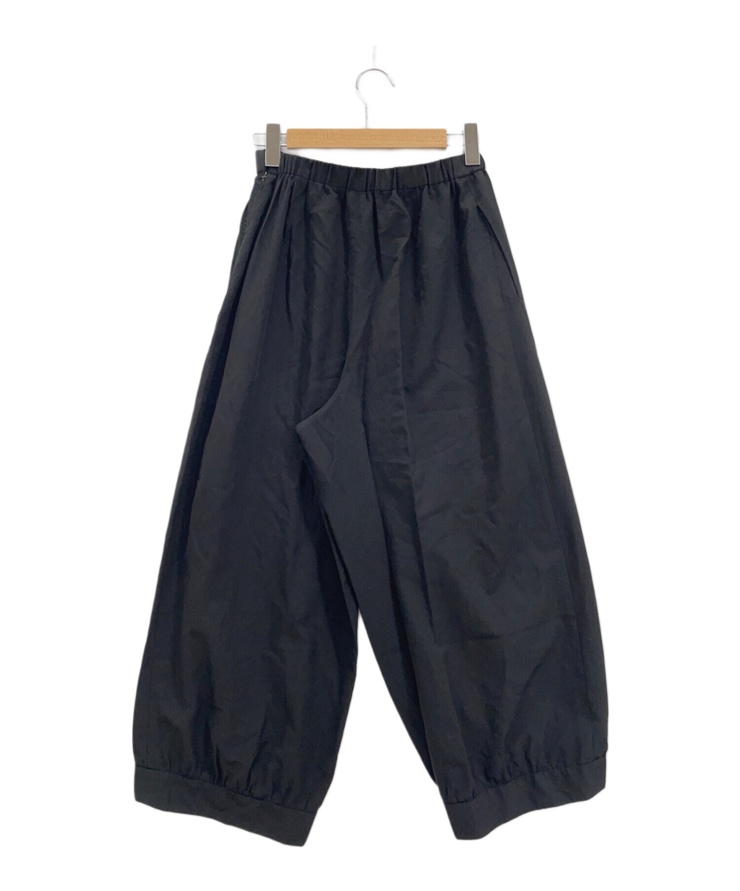中古・古着通販】慈雨 (ジウ) パンツ ブラック サイズ:40｜ブランド 