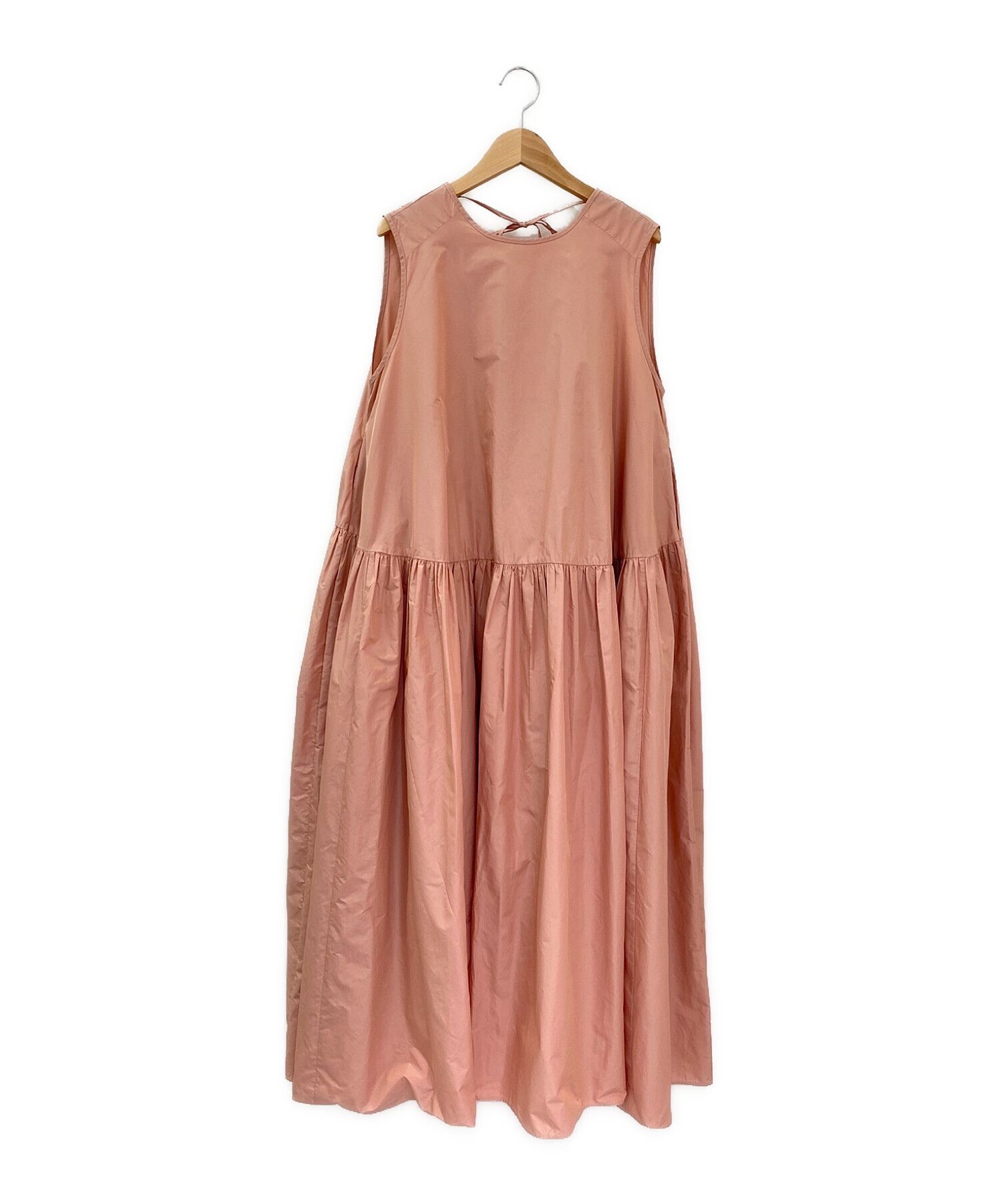 machatt (マチャット) メモリーボリュームドレス ピンク サイズ:F