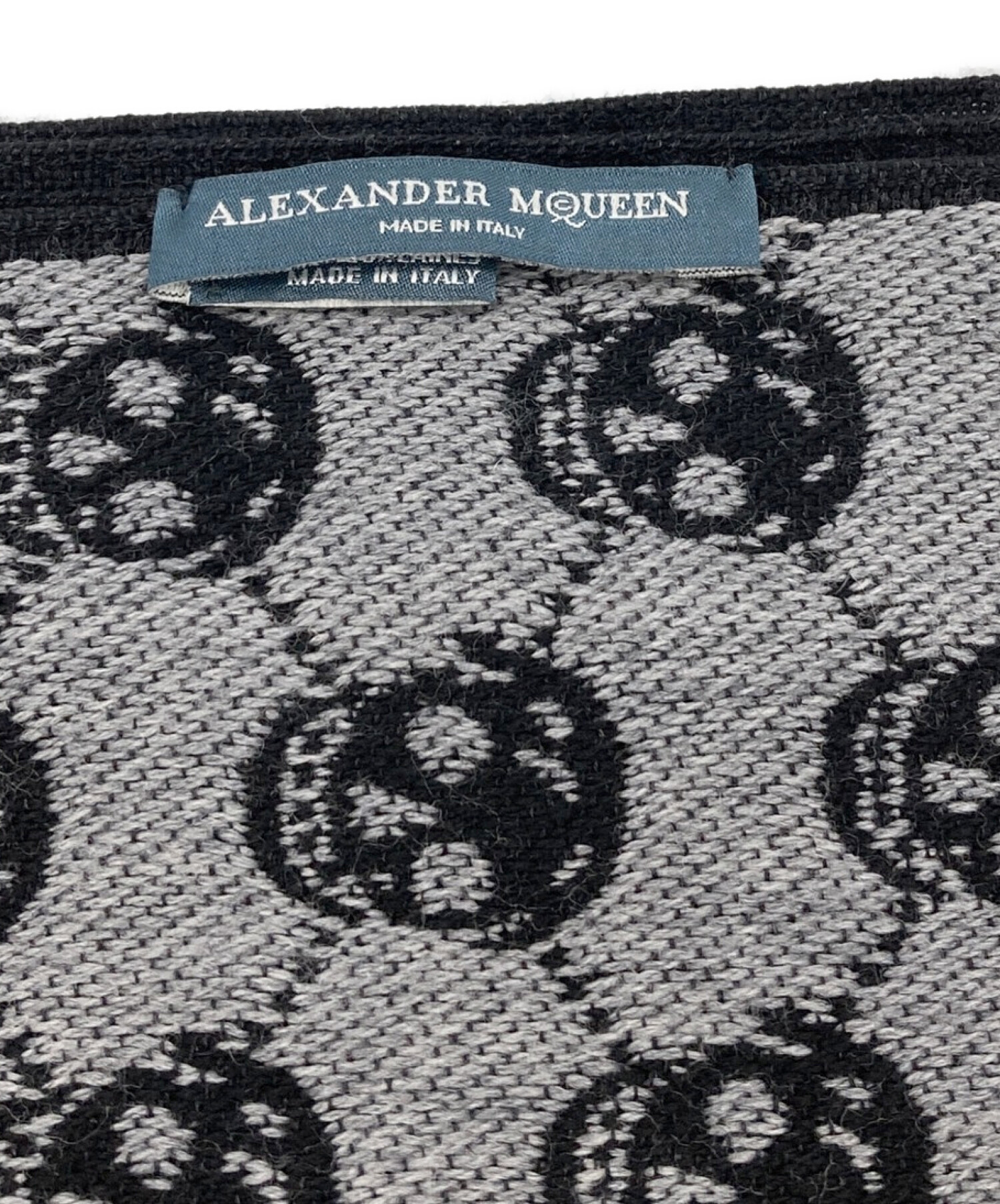 アレキサンダーマックイーン】マフラー グレー スカル柄 ドクロ 【公式