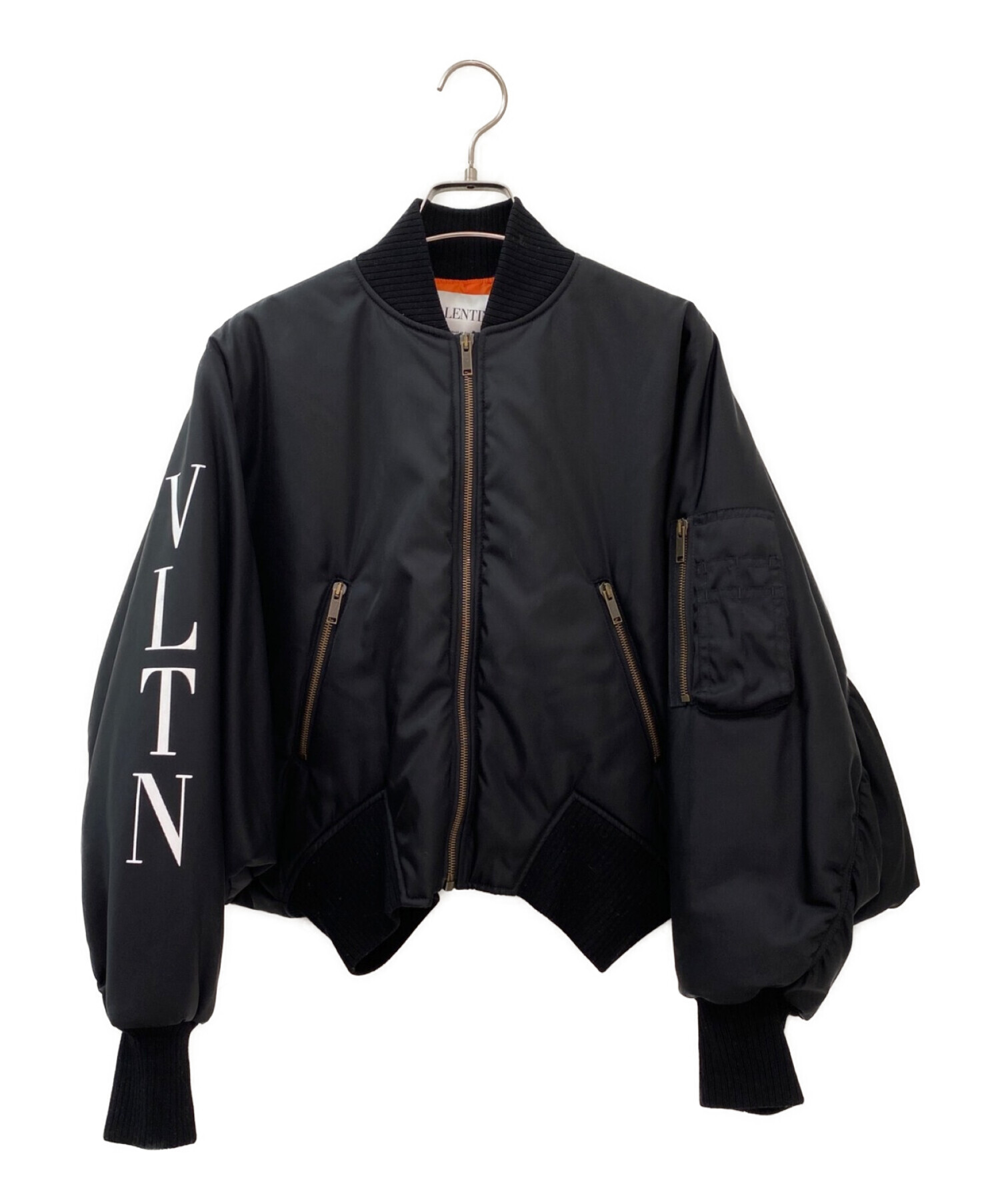 VALENTINO (ヴァレンティノ) アームロゴMA-1ジャケット ブラック サイズ:36
