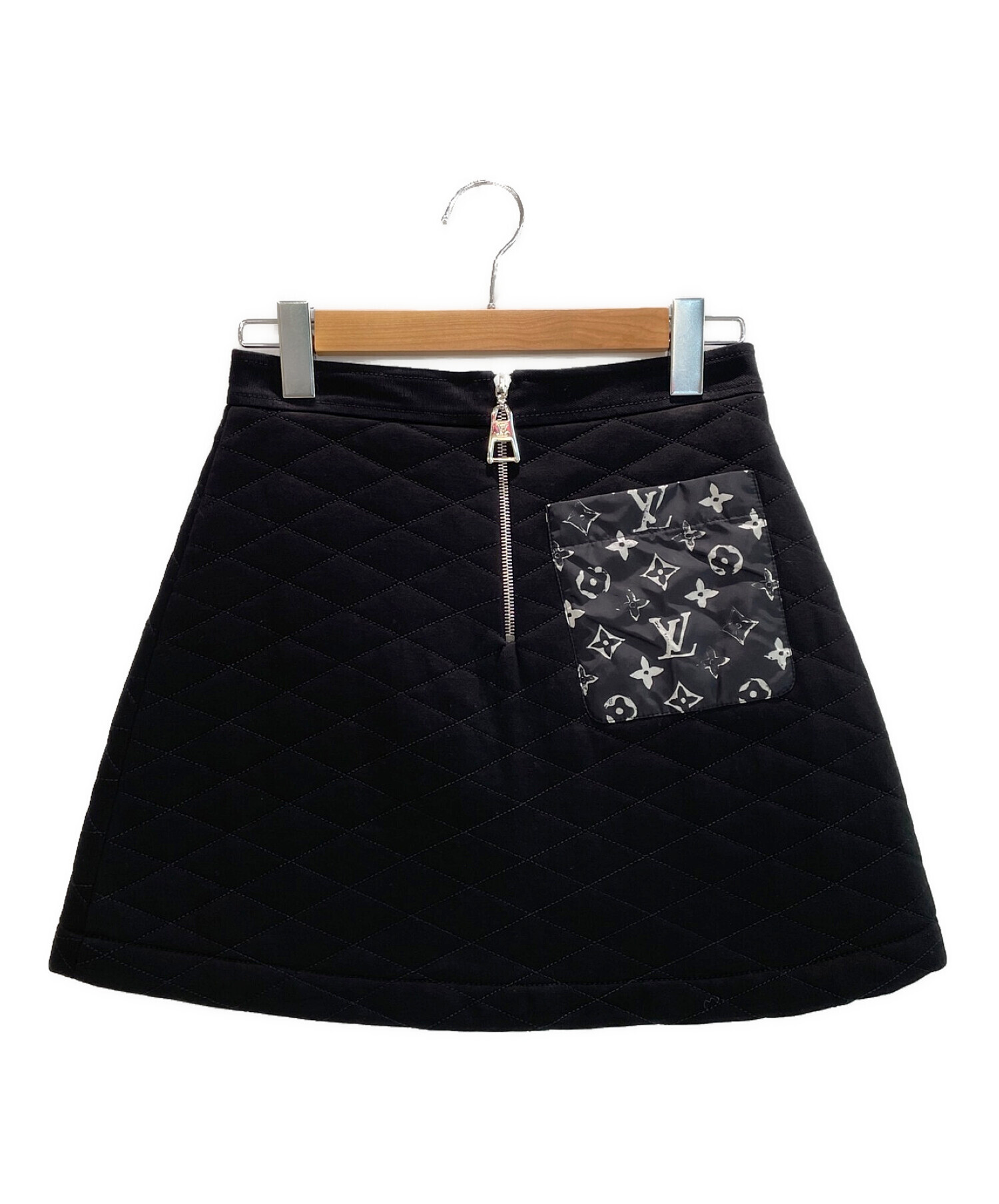 ルイヴィトン　キルテッド　ジャージー　スカート　Louis Vuitton ルイヴィトン キルテッド ジャージー スカート Louis Vuitton