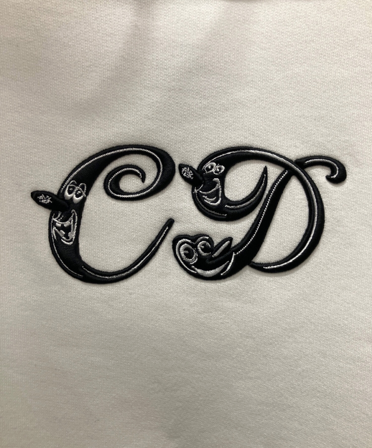 希少】DIOR × 繋ぐ KENNY ディオール ケニーシャーフ ブローチ CDロゴ