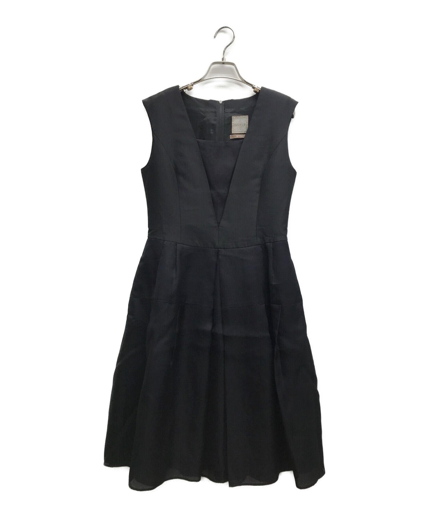 デイジーリンワンピース　40サイズ デイジーリン ワンピース レディース - 黒 DAISY LIN(デイジーリン