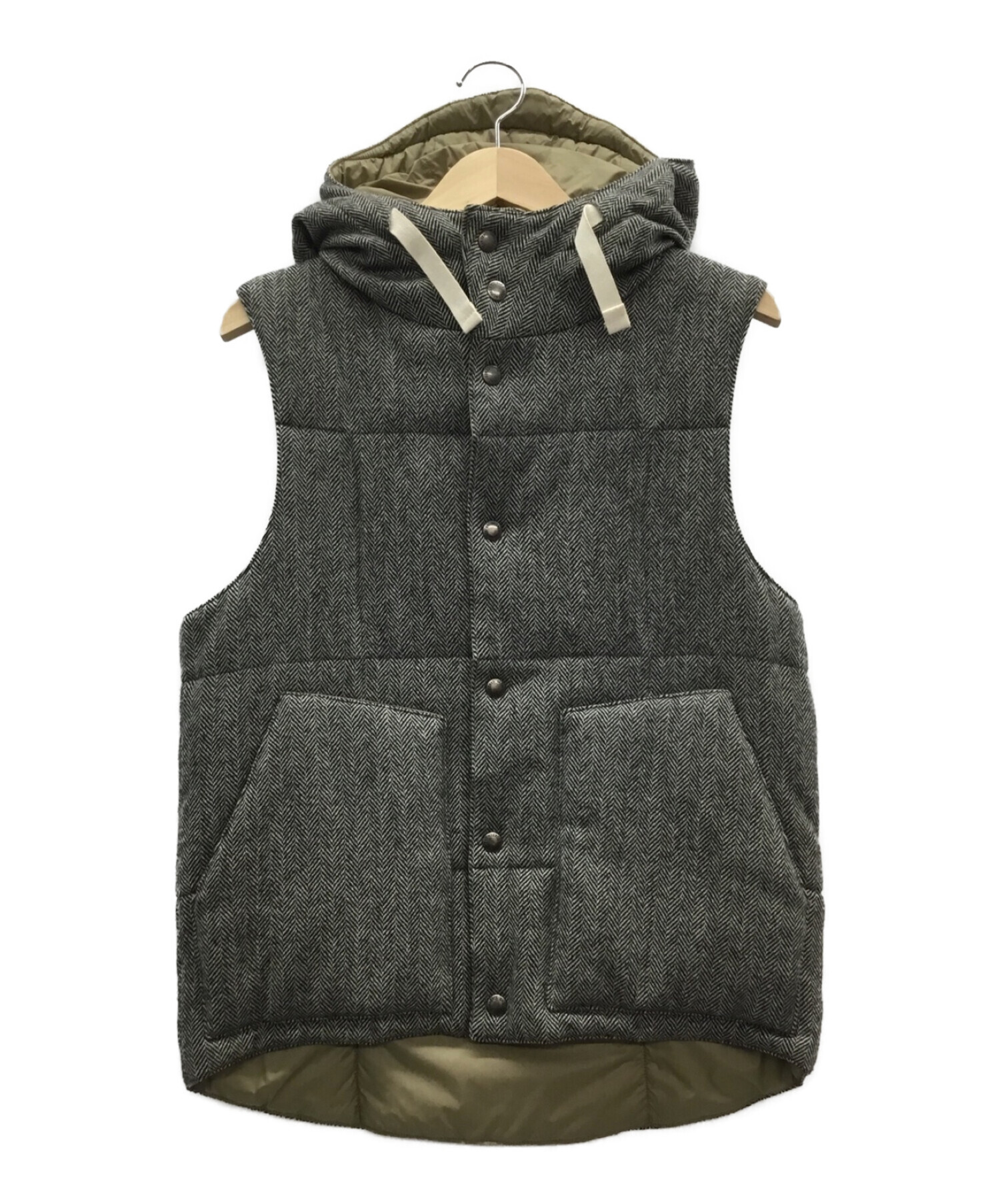 Engineered garments down vest