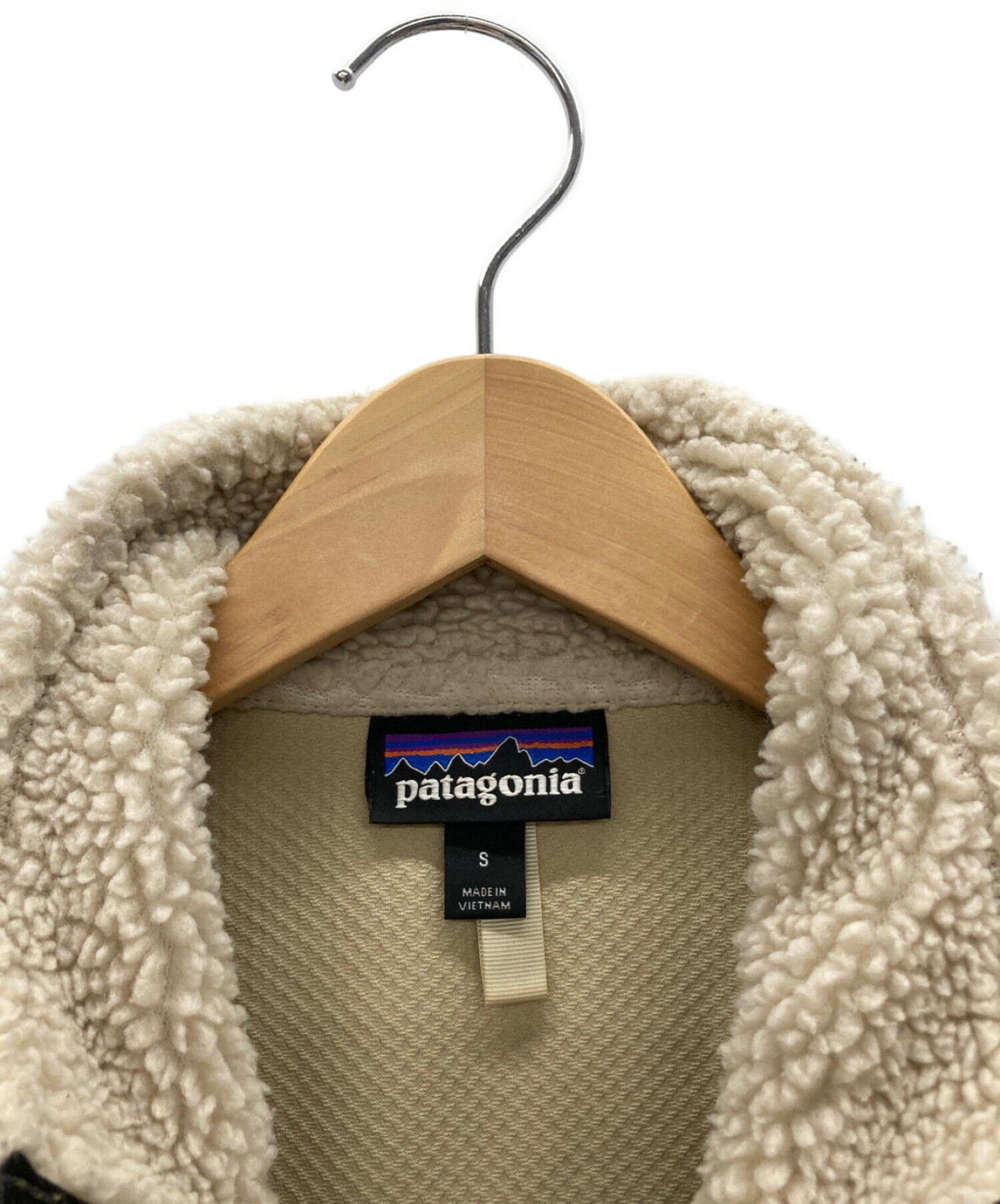 Patagonia (パタゴニア) ボアジャケット ホワイト×カーキ サイズ:S