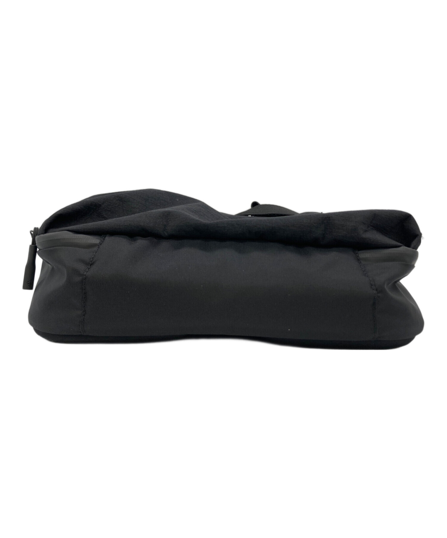 4*2257 中古品【adidas/アディダス】キャディバック ブラック×ホワイト 