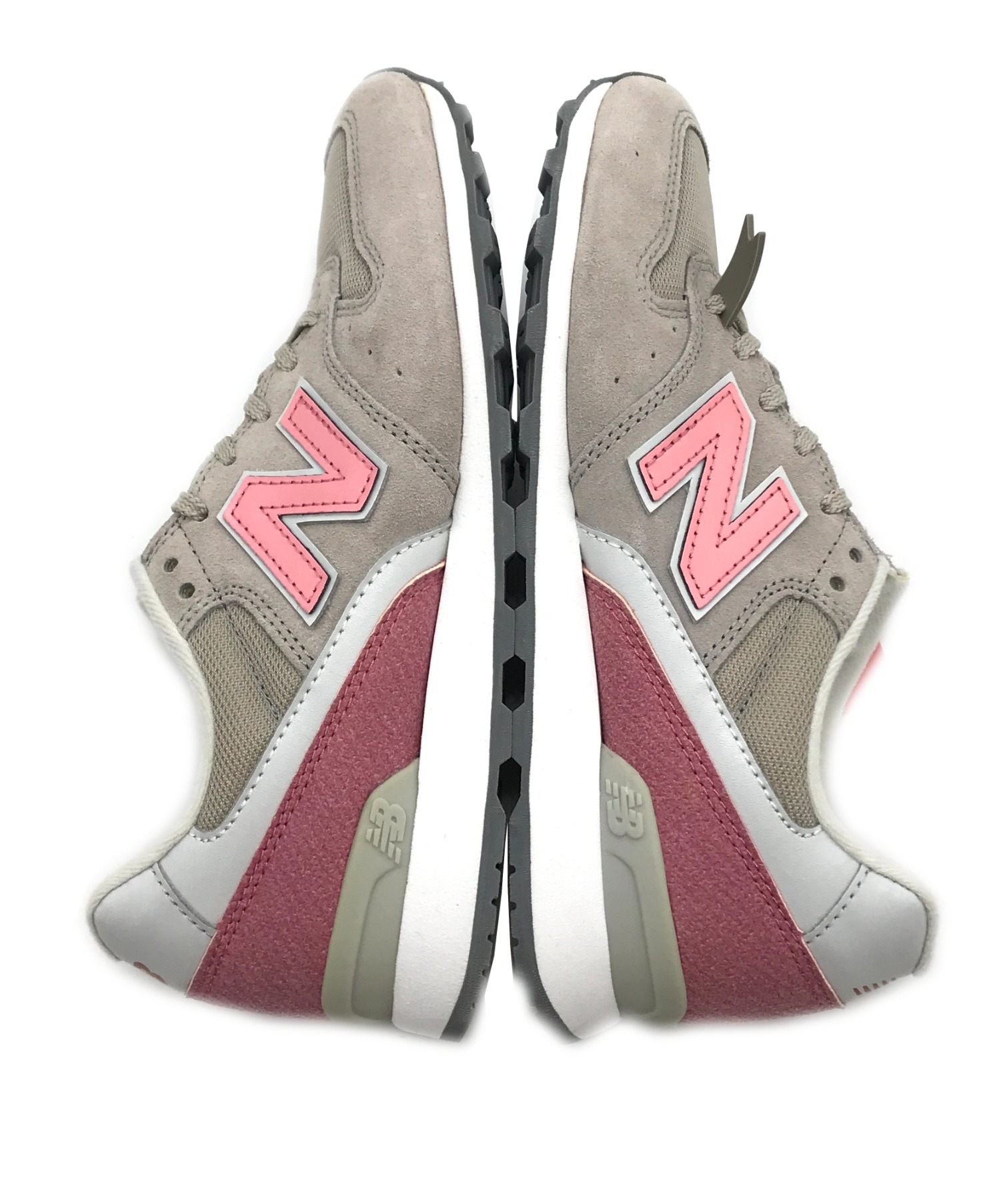 中古 古着通販 New Balance ニューバランス スニーカー グレー ピンク サイズ Us6 5 未使用品 ブランド 古着通販 トレファク公式 Trefac Fashion スマホサイト