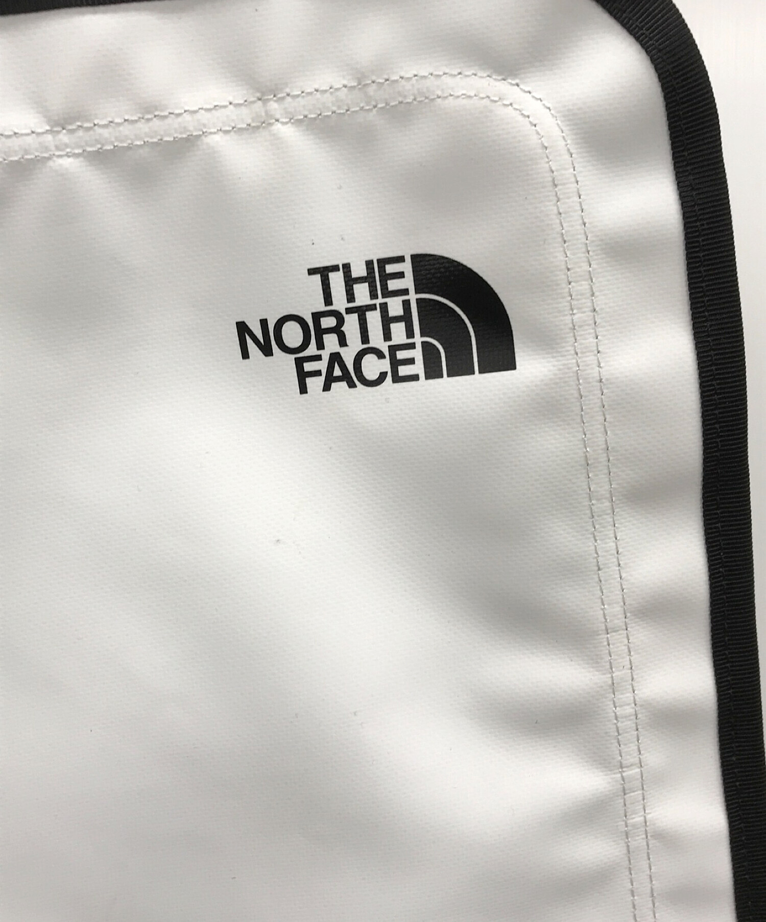 THE NORTH FACE (ザ ノース フェイス) BC マスターシリンダー　リュック ホワイト×ブラック サイズ:実寸サイズにてご確認ください。  未使用品