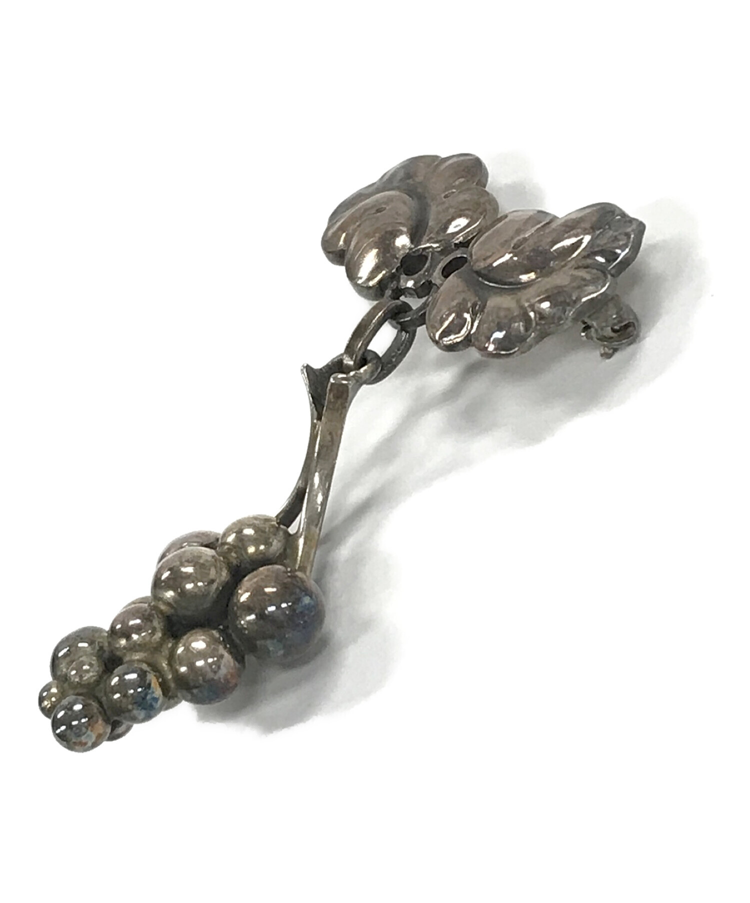 Georg Jensen217A 葡萄モチーフブローチ
