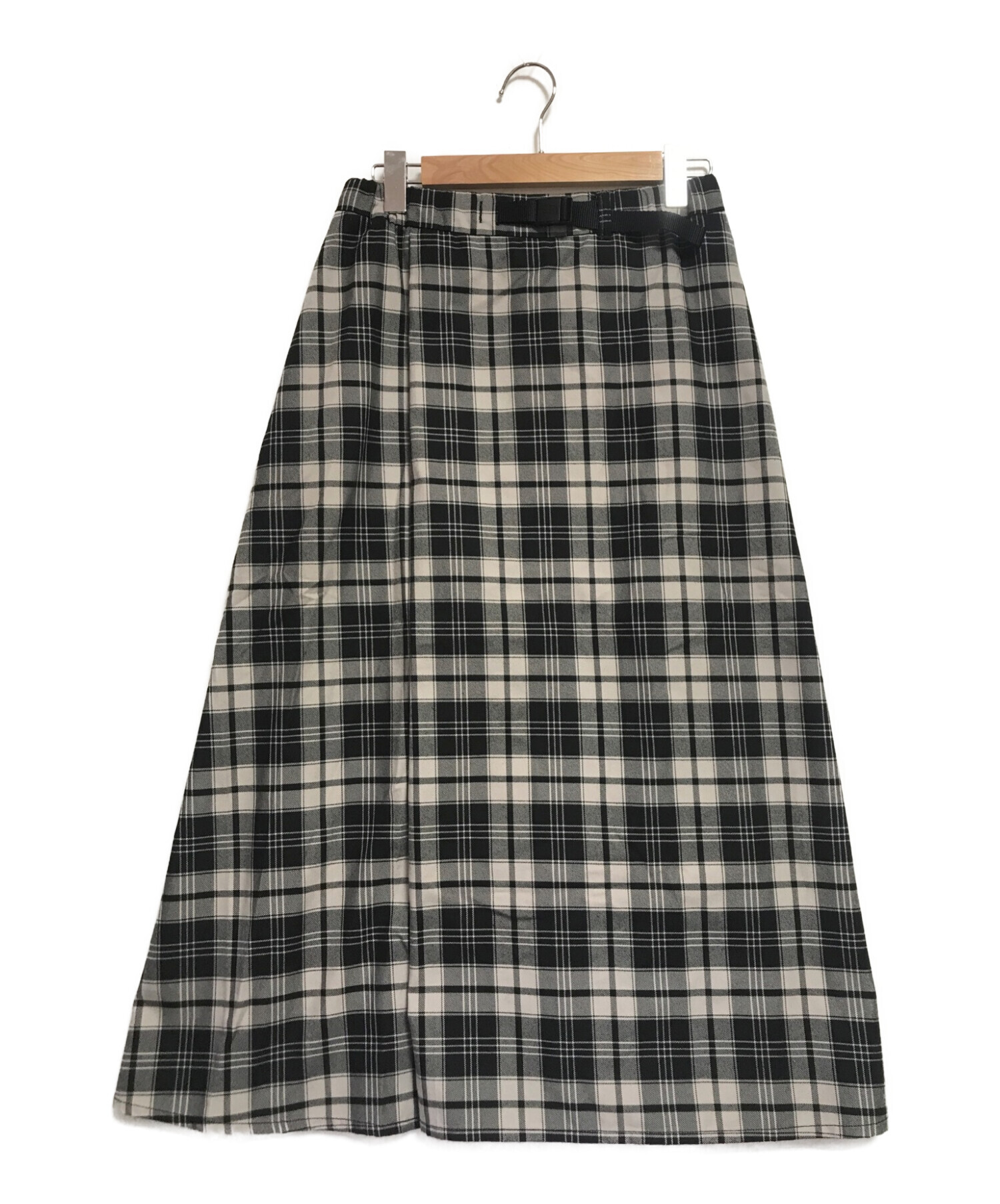 ノースフェイスパープルレーベル　Tartan Plaid Field Skirt