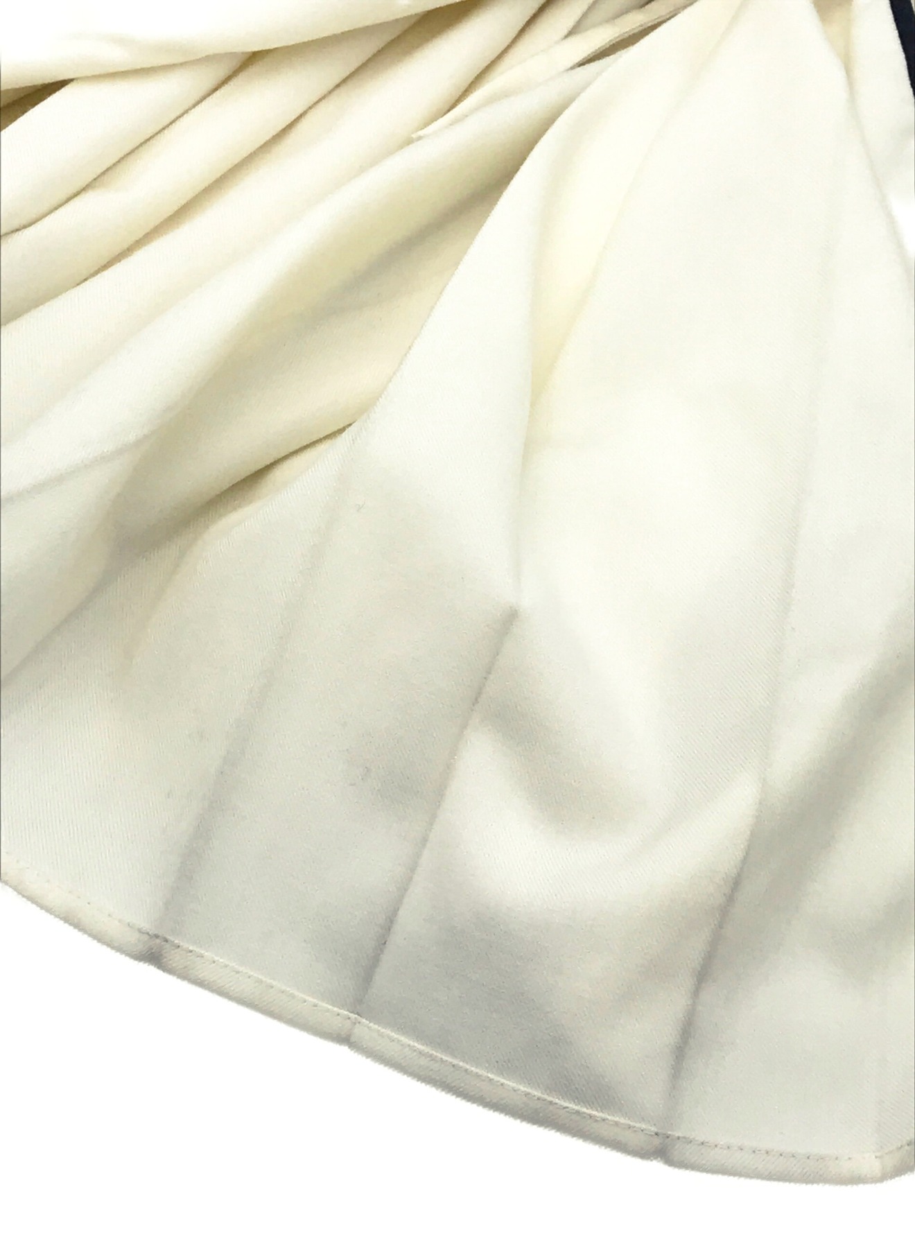AKIKOAOKI (アキコアオキ) スカート ホワイト サイズ:F