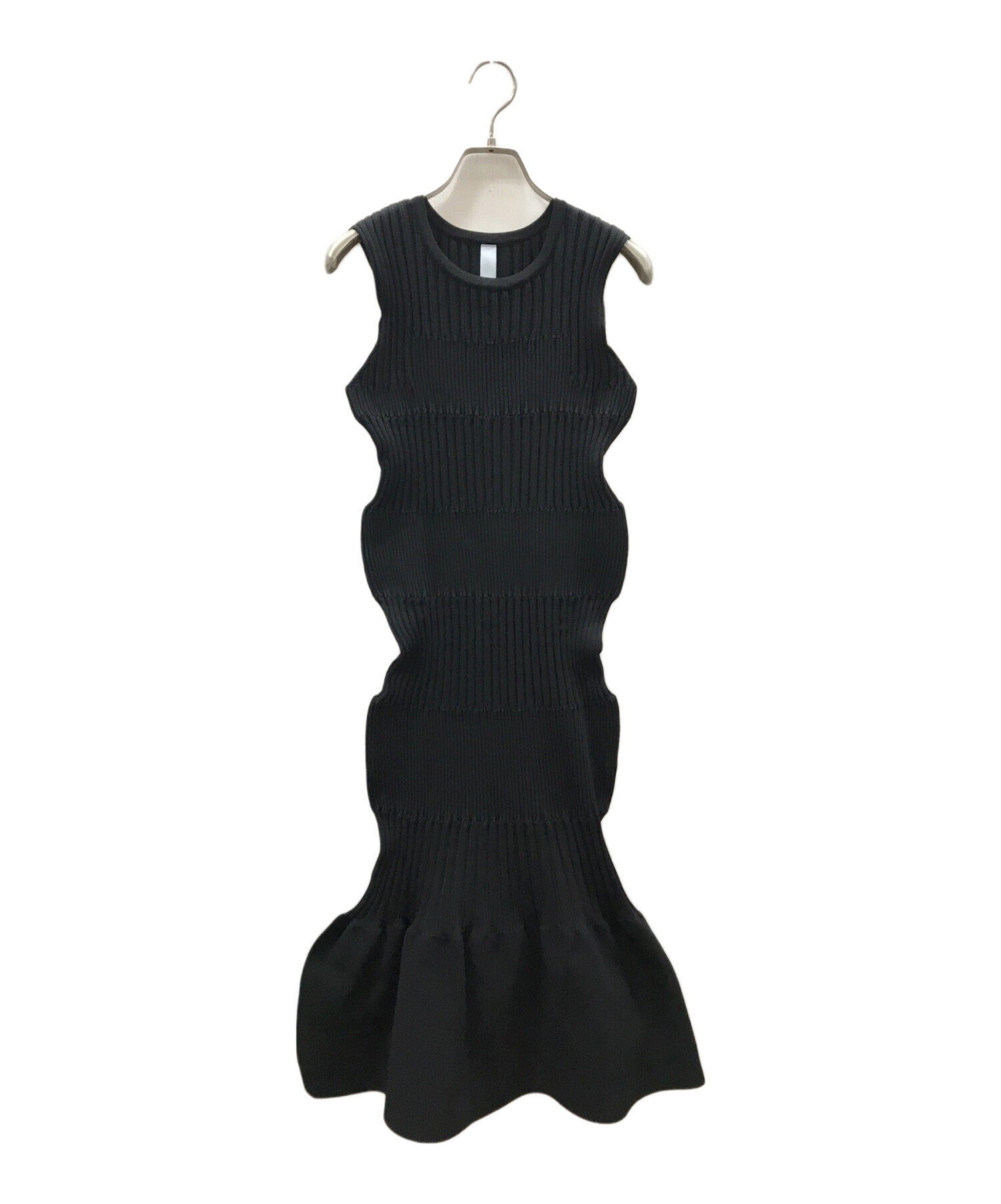中古・古着通販】CFCL (シーエフシーエル) FLUTED DRESS ブラック 