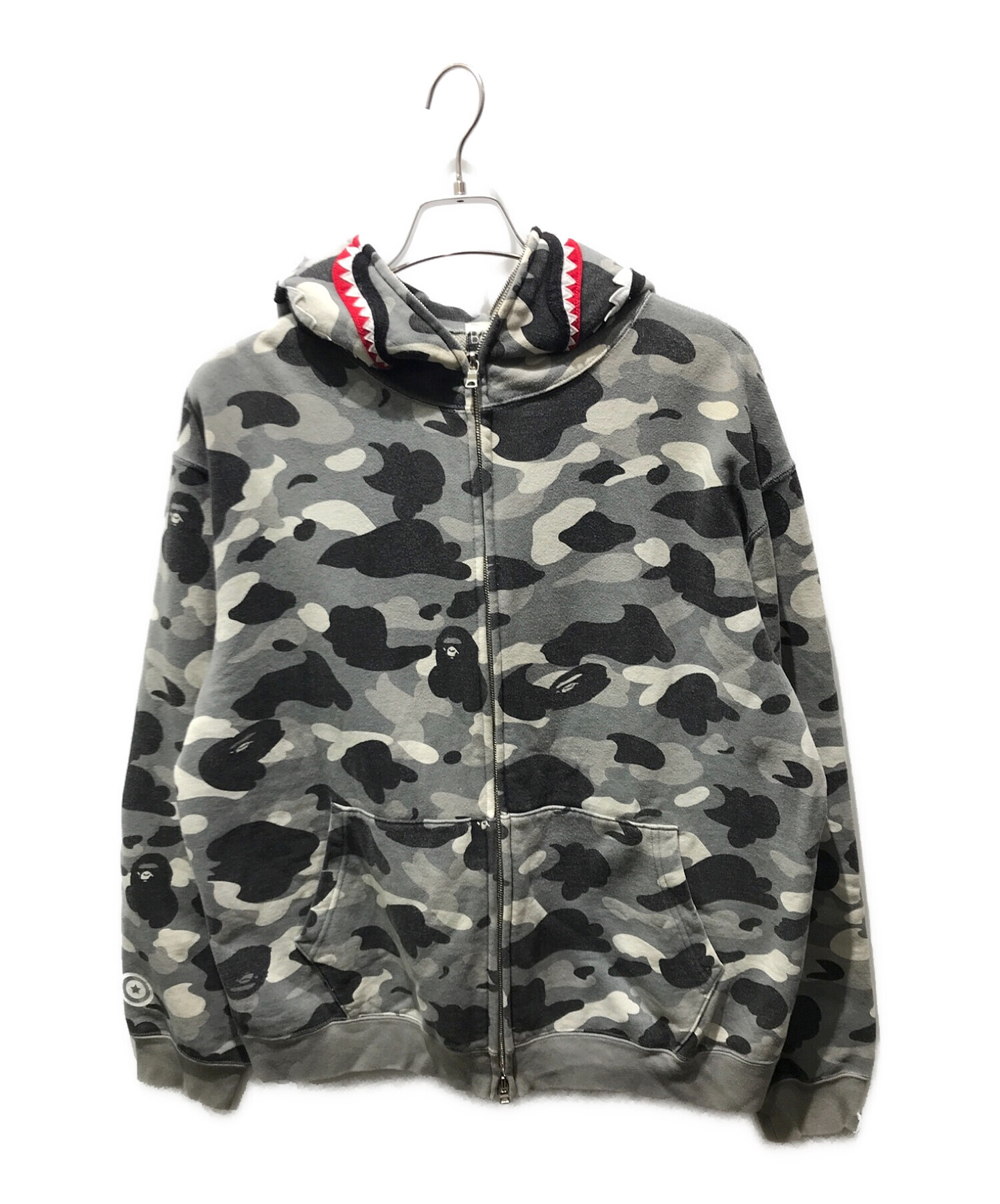 A BATHING APE アベイシングエイプ シャーク グレーカモフラ L 