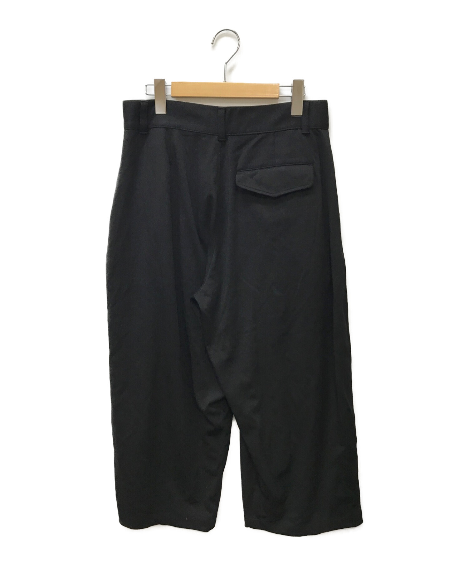 glamb (グラム) Tuck cropped pants ブラック サイズ:1 未使用品