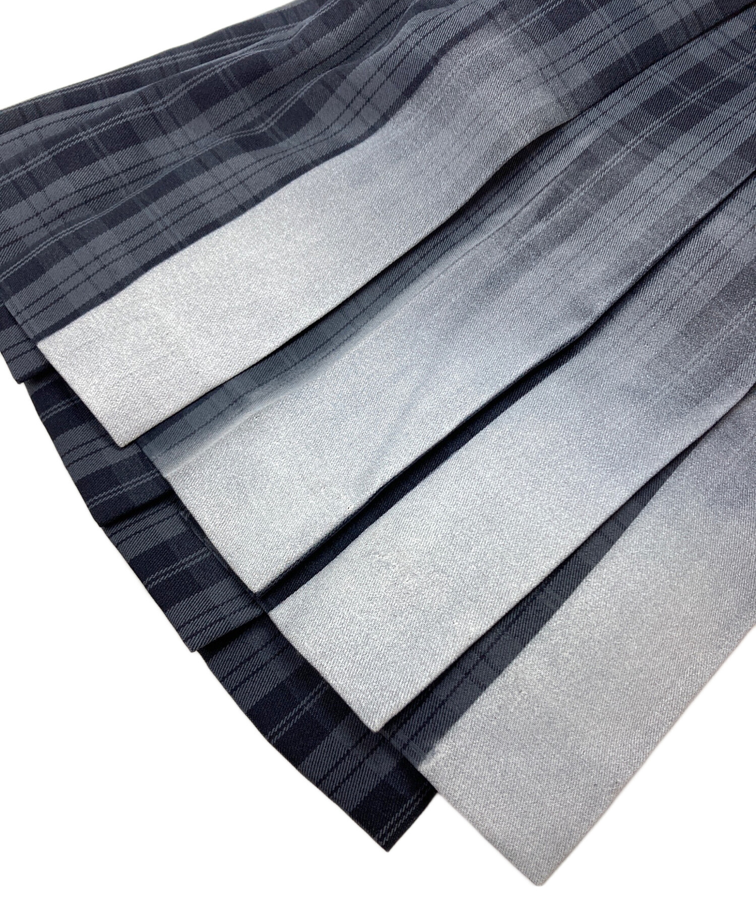 スカート PAMEO POSE Sprayed Skirt PAMEO POSE（パメオポーズ）の「Sprayed Skirt（スカート）」 - WEAR