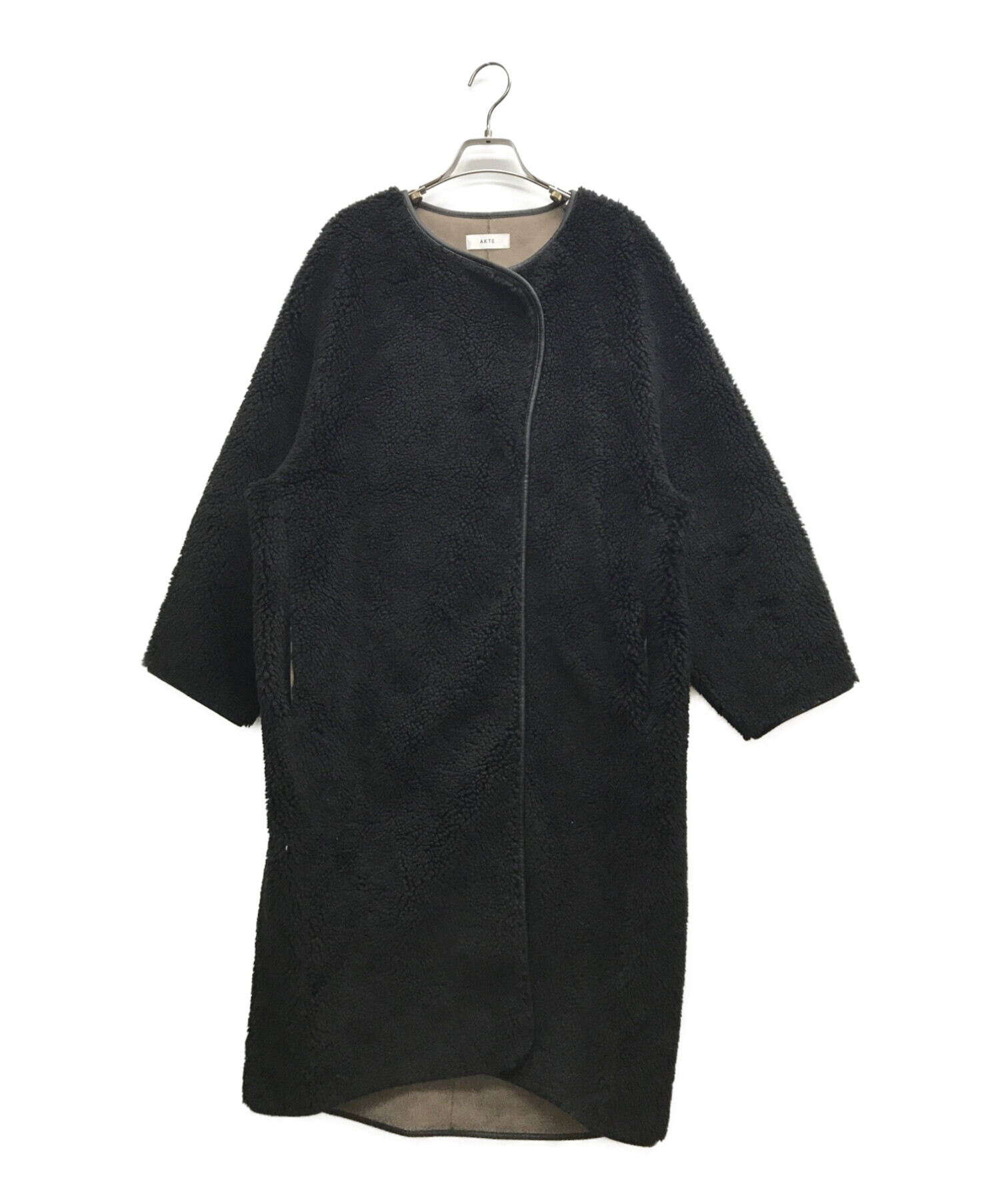 中古・古着通販】AKTE (アクテ) ロングボアコート ブラック サイズ  
