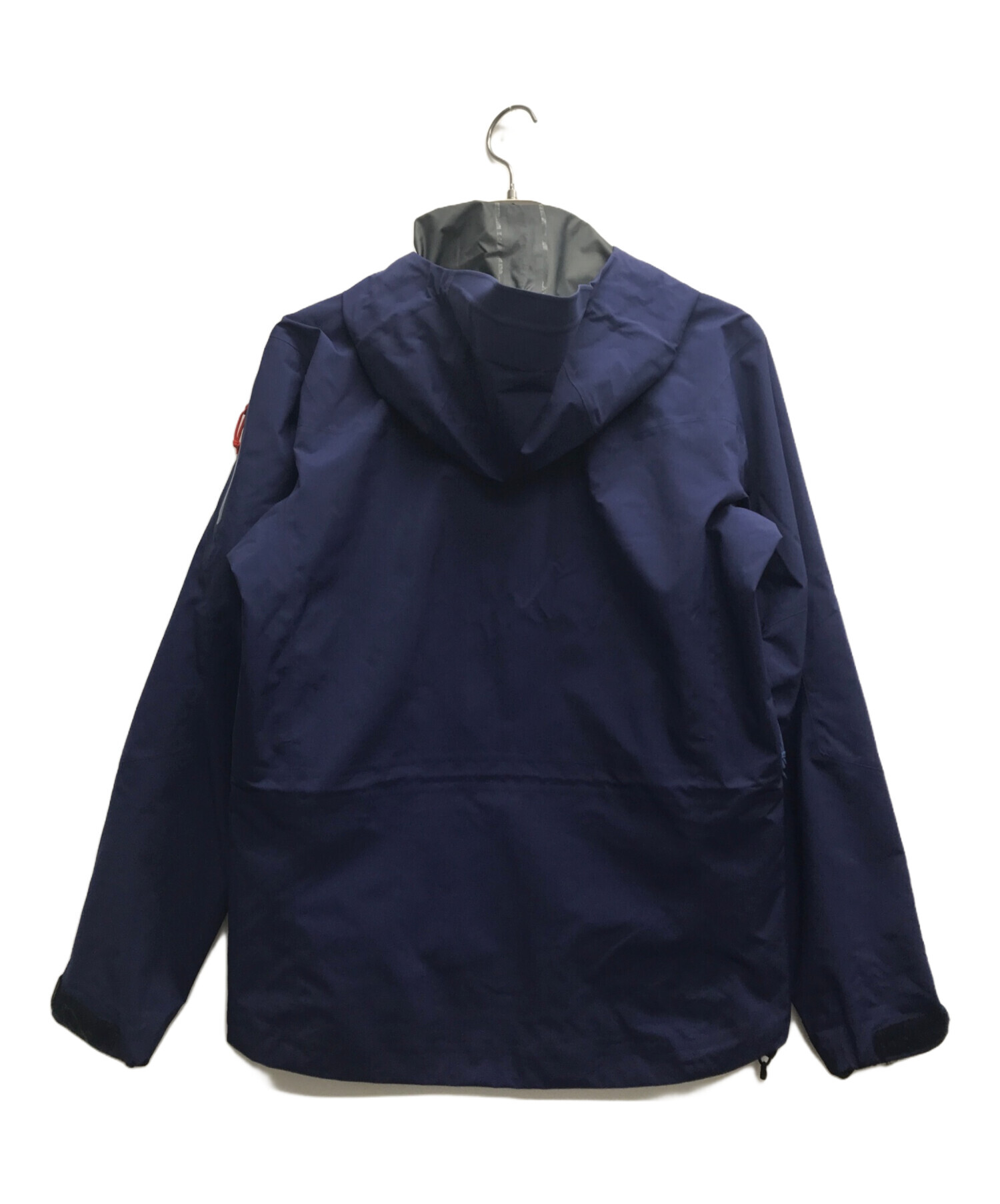 アークテリクス アルファSV ジャケット XS | ヤマダウェブコム