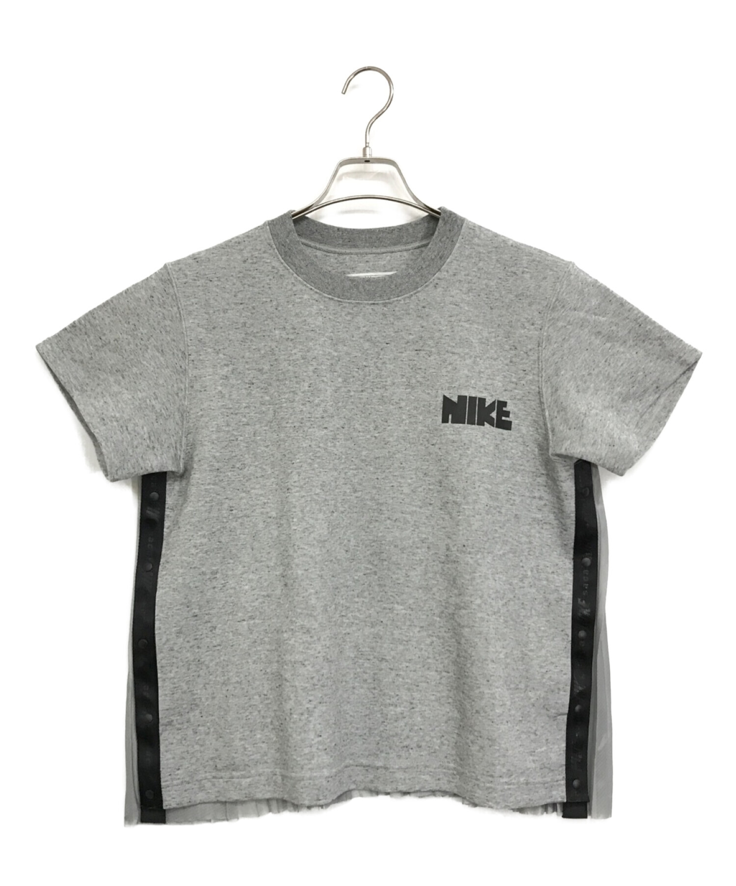NIKE (ナイキ) sacai (サカイ) バックプリーツTシャツ グレー サイズ:L