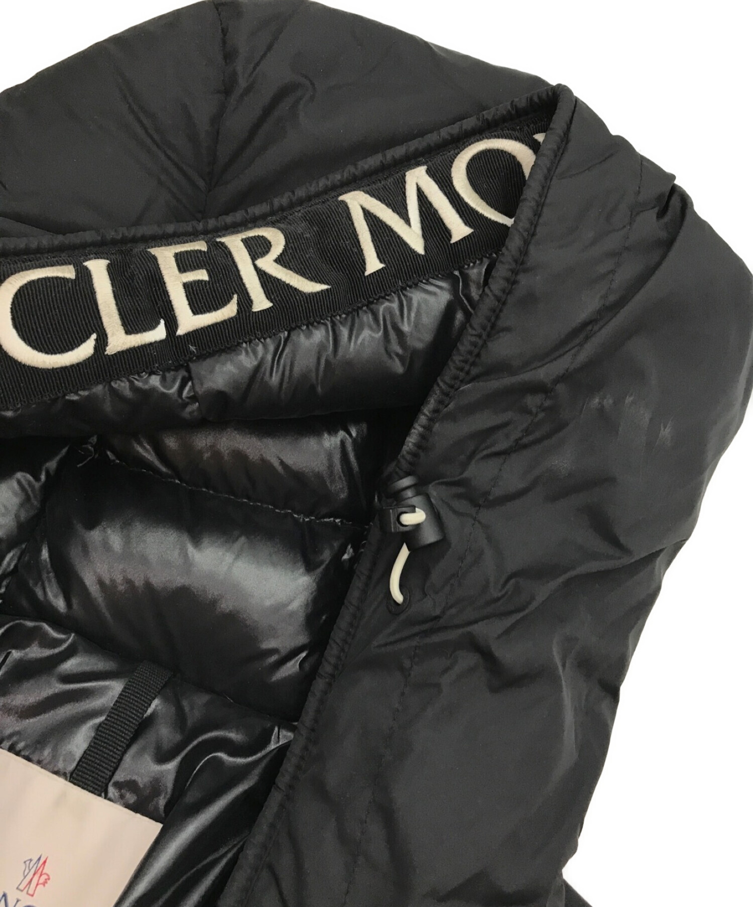 MONCLER (モンクレール) モンクラーダウンジャケット / MONTCLA GIUBBOTTO / 中綿ジャケット ブラック
