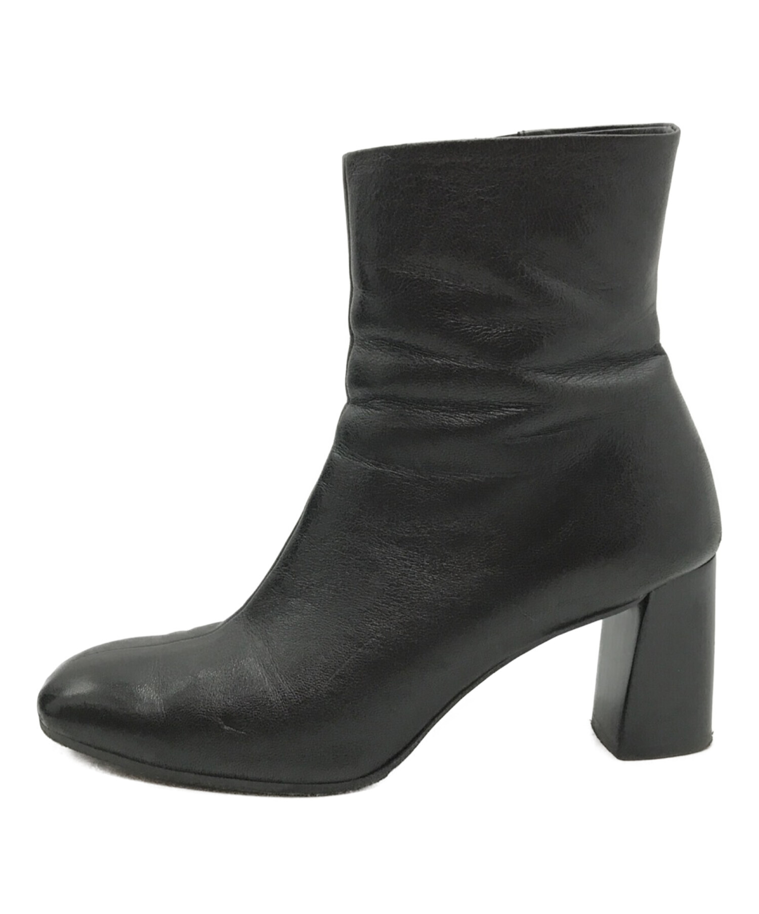 Emiko Kamishima: Rabokigoshi works EMIKO KAMISHIMA RABOKIGOSHI