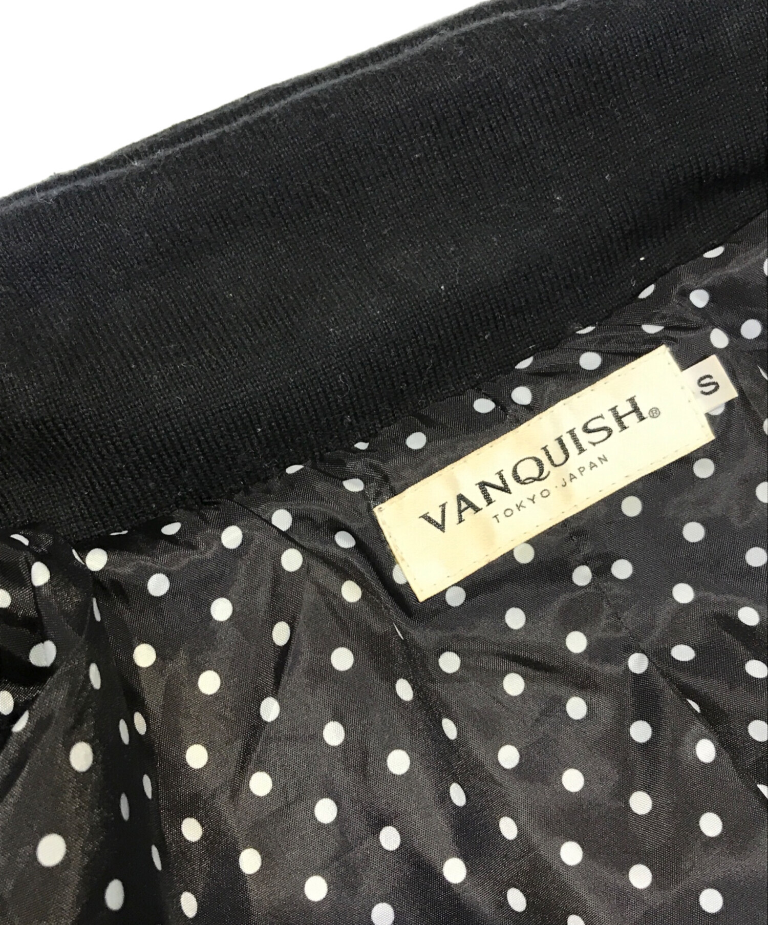 美品:VANQUISH(ヴァンキッシュ).キルティング ラムレザー ジャケット L 