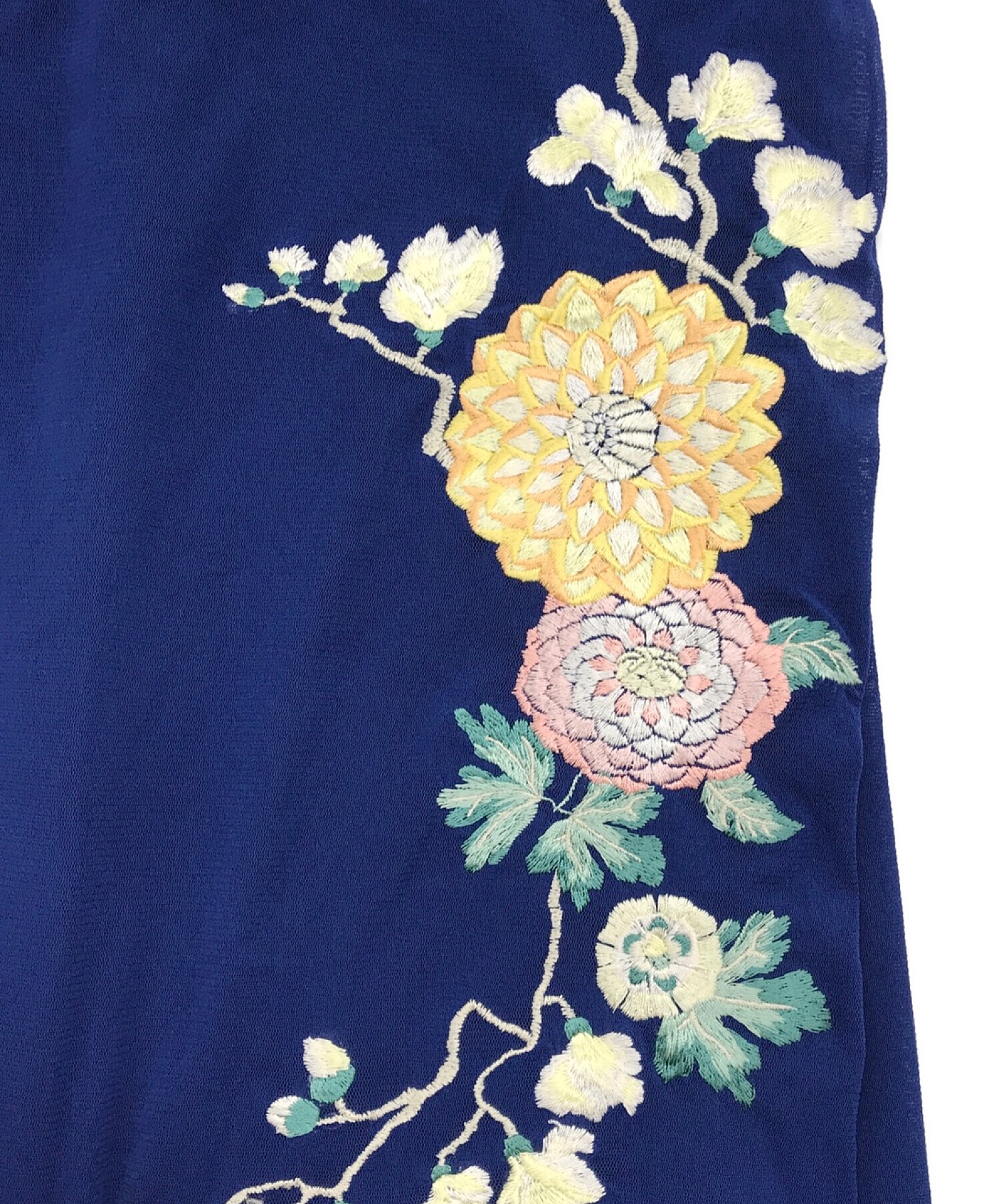 中古・古着通販】VIVIENNE TAM (ヴィヴィアンタム) 刺繍ノースリーブ  