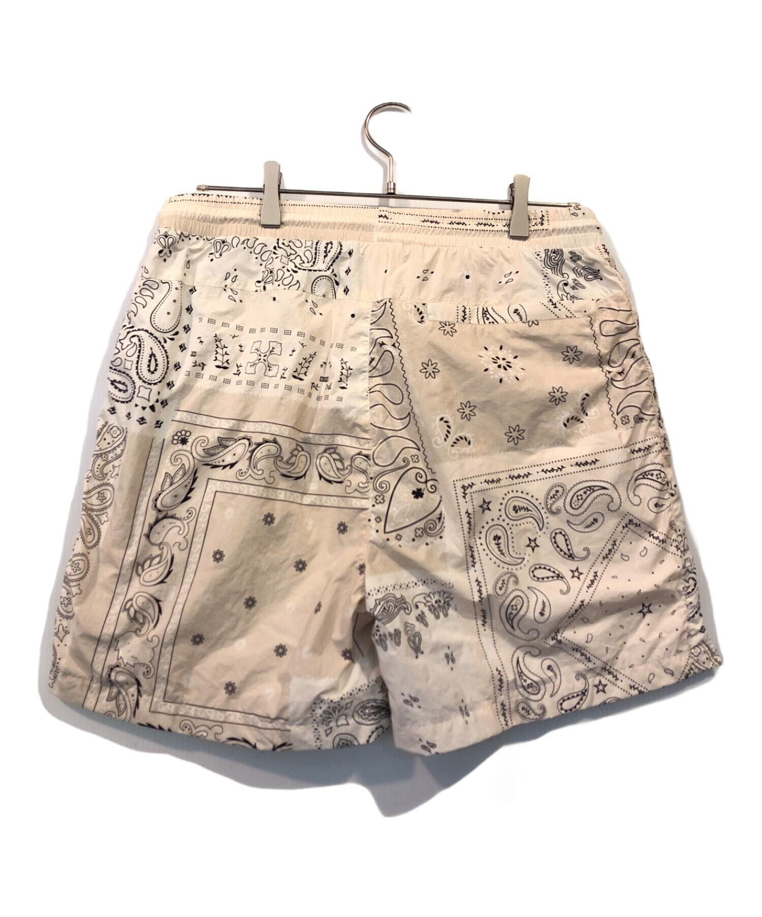 中古・古着通販】KITH (キス) バンダナペイズリーショーツ アイボリー 