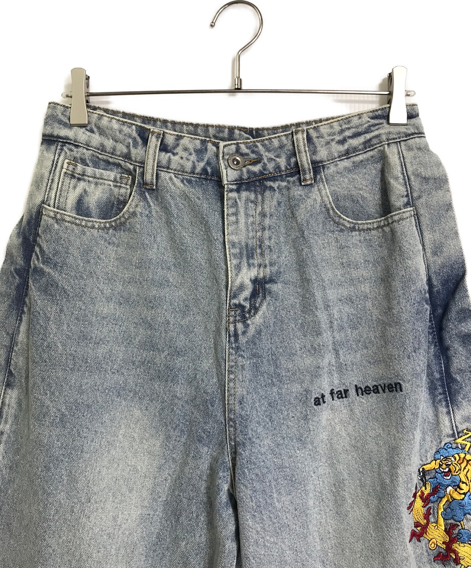 チュウカタベタイ デニム 刺繍