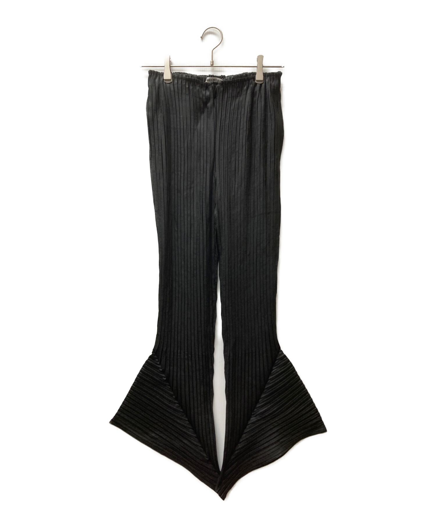 中古・古着通販】ISSEY MIYAKE (イッセイミヤケ) プリーツフレアパンツ 