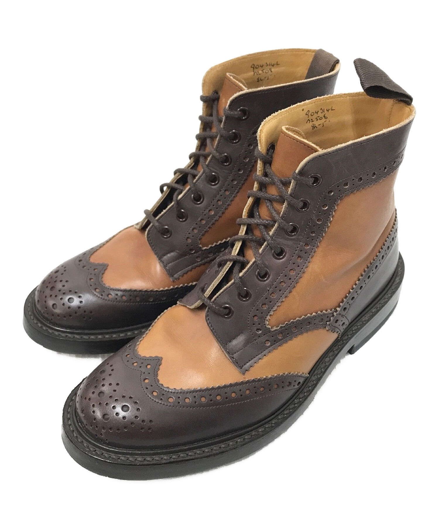 TRICKERS M2508 Two Tone Blogue Boots